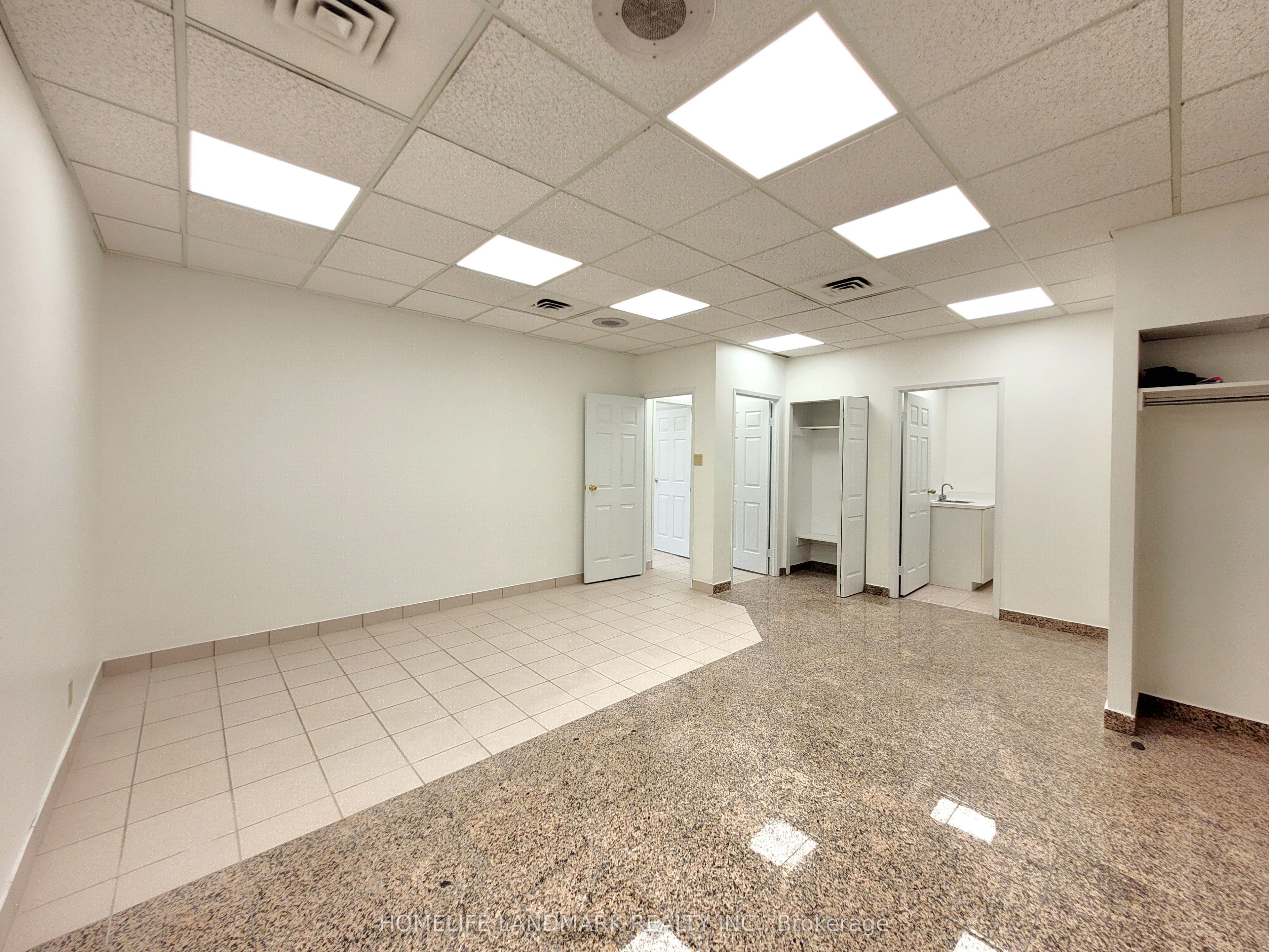 600 Sherbourne Street 706, Toronto, ON M4X 1W4