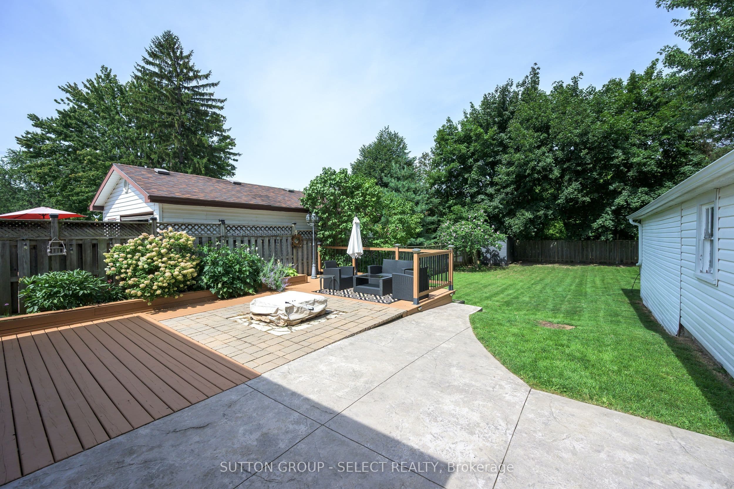 1852 Avalon Street, London East, ON N5W 3G8