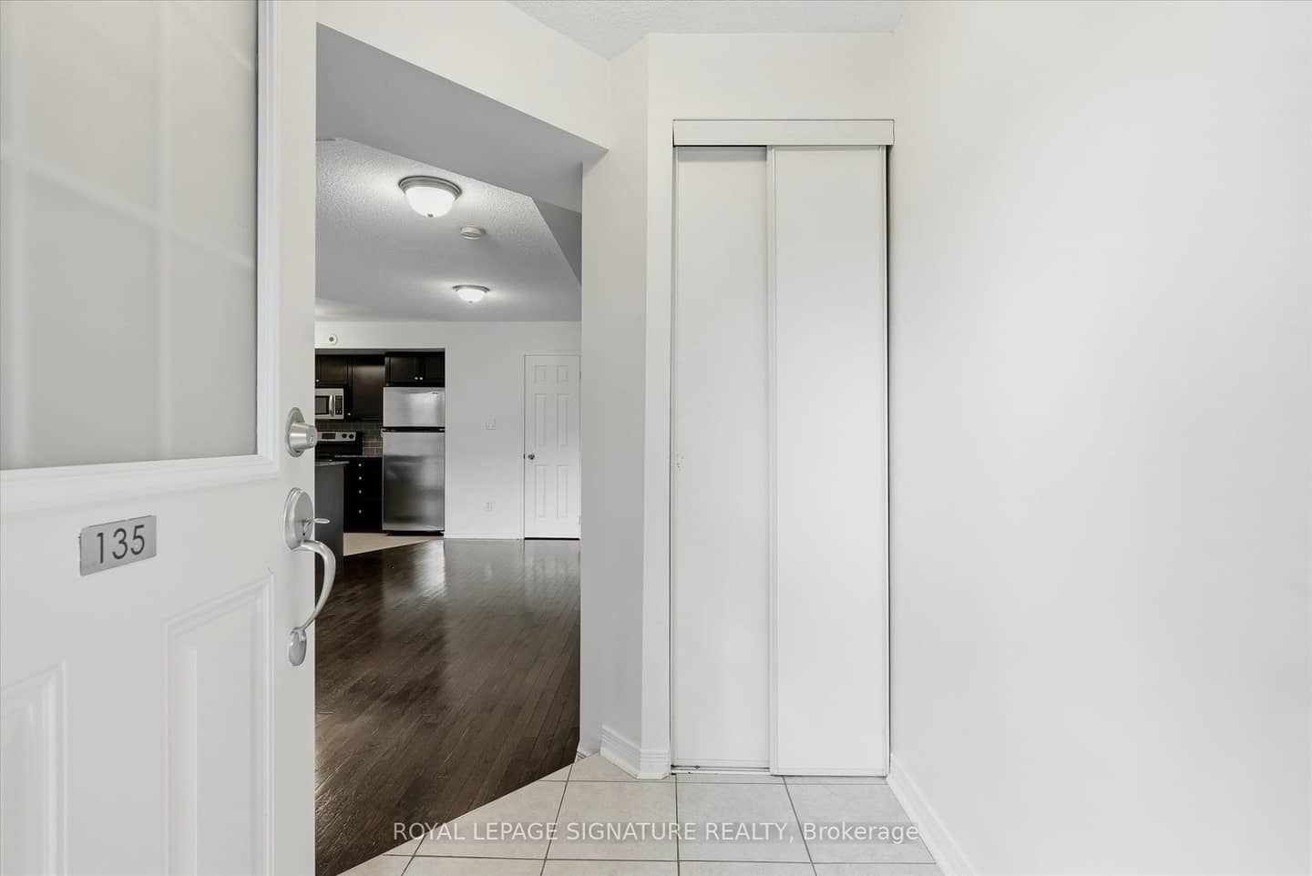 5 Elsie Lane TH135, Toronto, ON M6P 3N3