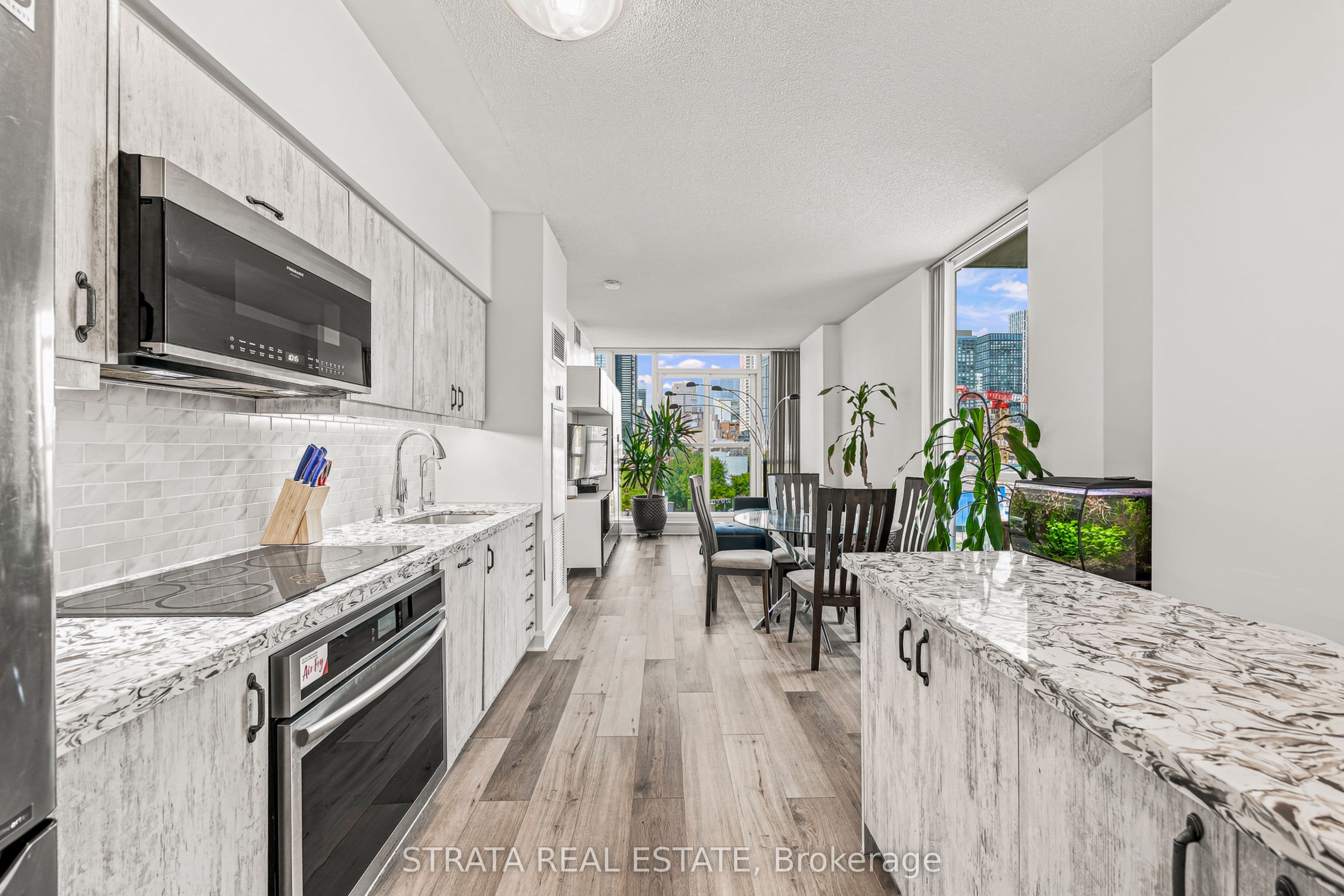 320 Richmond Street E 615, Toronto, ON M5A 1P9