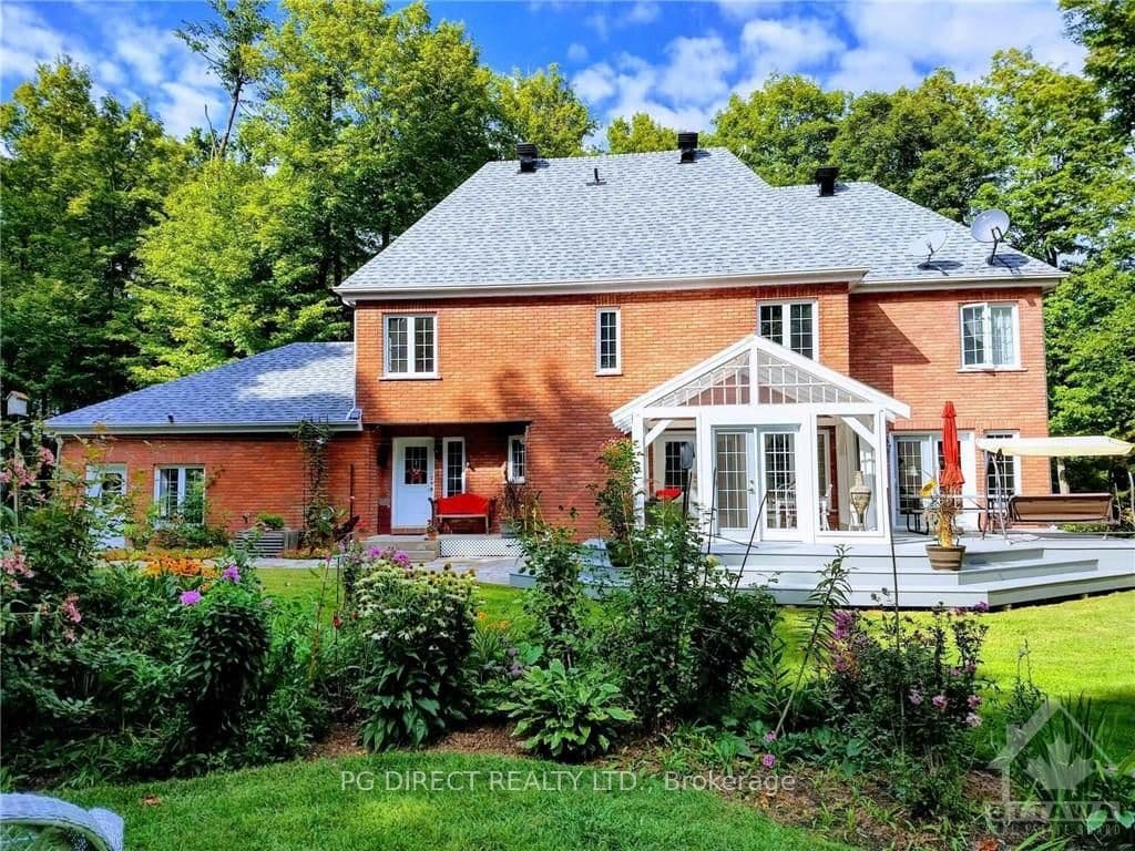 4926 JOHNSON Road, South Glengarry, ON K0C 2J0