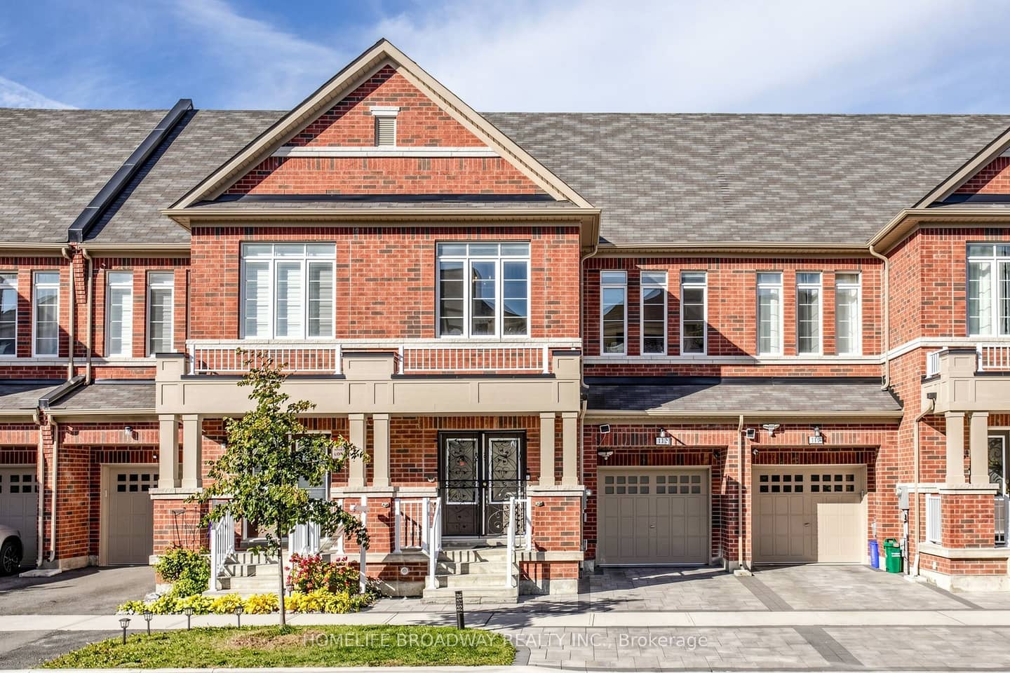 112 Ness Drive, Richmond Hill, ON L4S 0K7