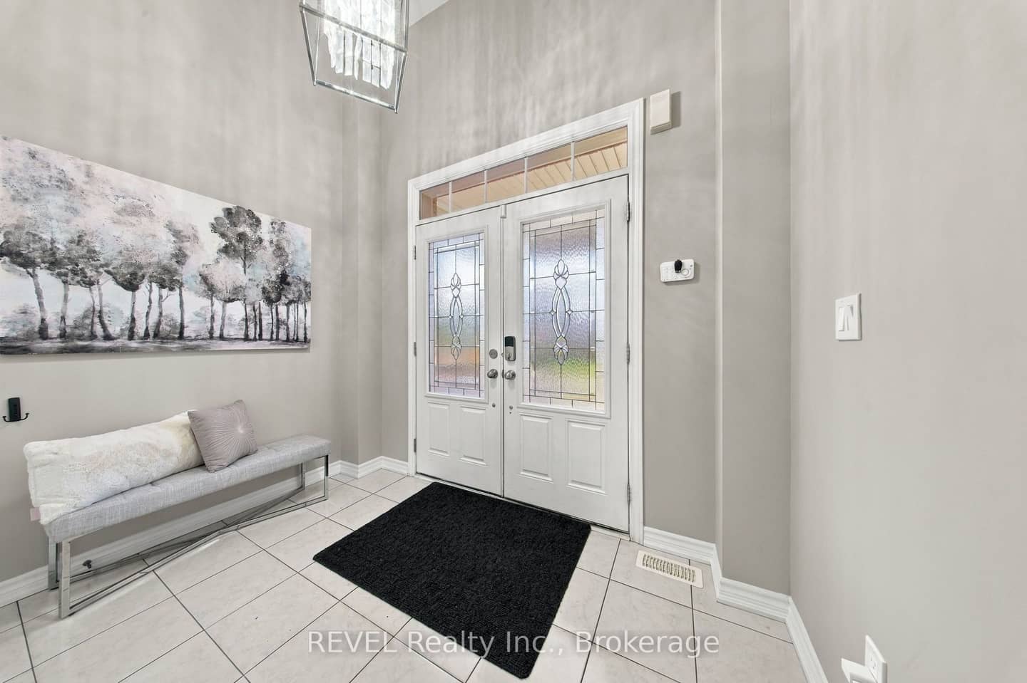 1901 Don White Court, Oshawa, ON L1H 8L7