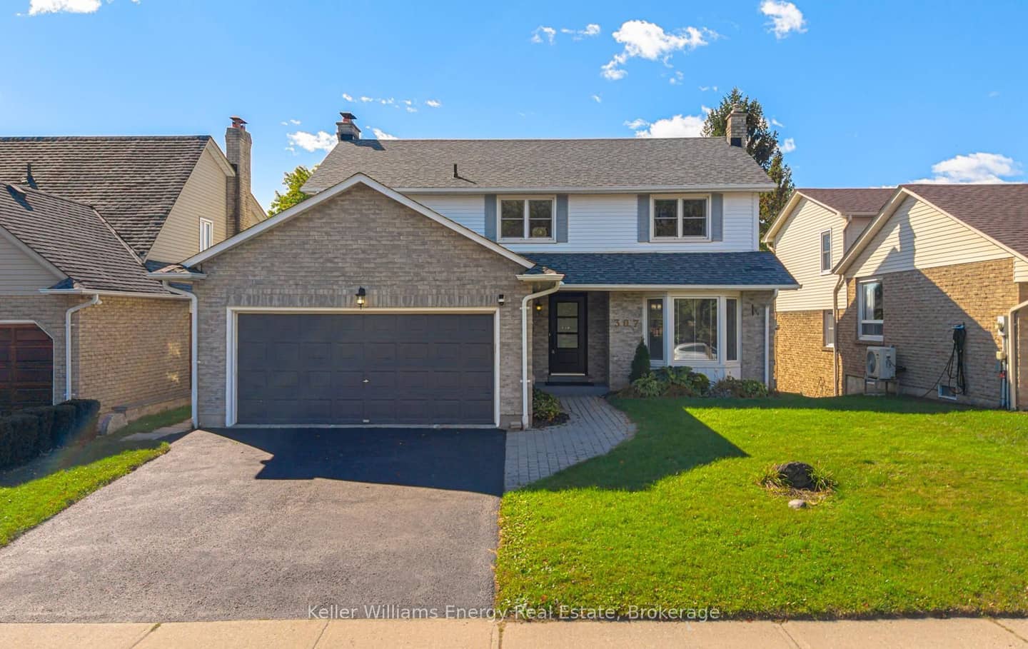 307 Prince Of Wales Drive, Whitby, ON L1N 6P2