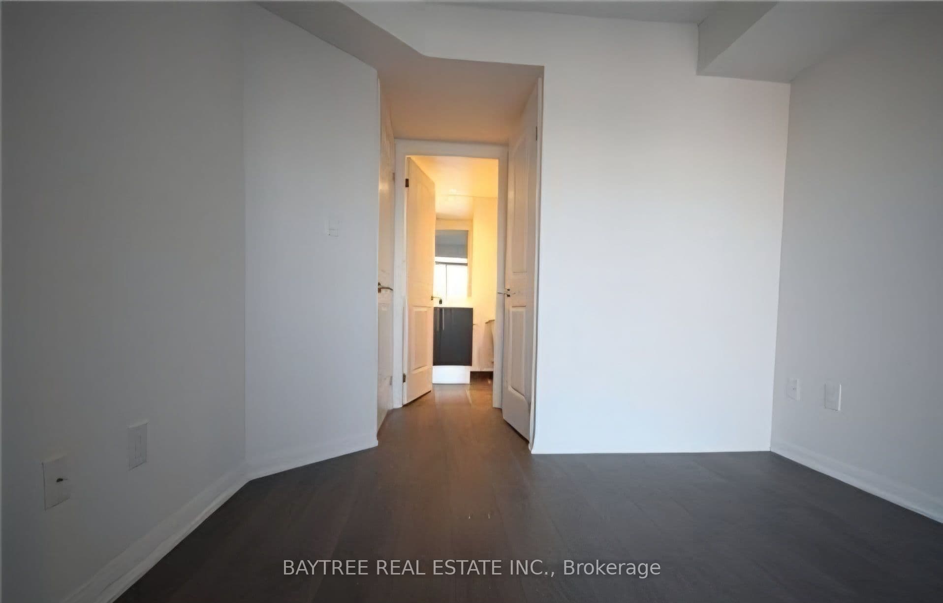 400 Adelaide Street E 1109, Toronto, ON M5A 4S3