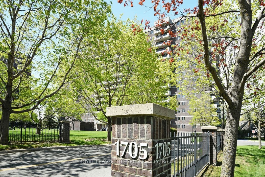1705 Playfair Drive 810, Alta Vista and Area, ON K1H 8P6