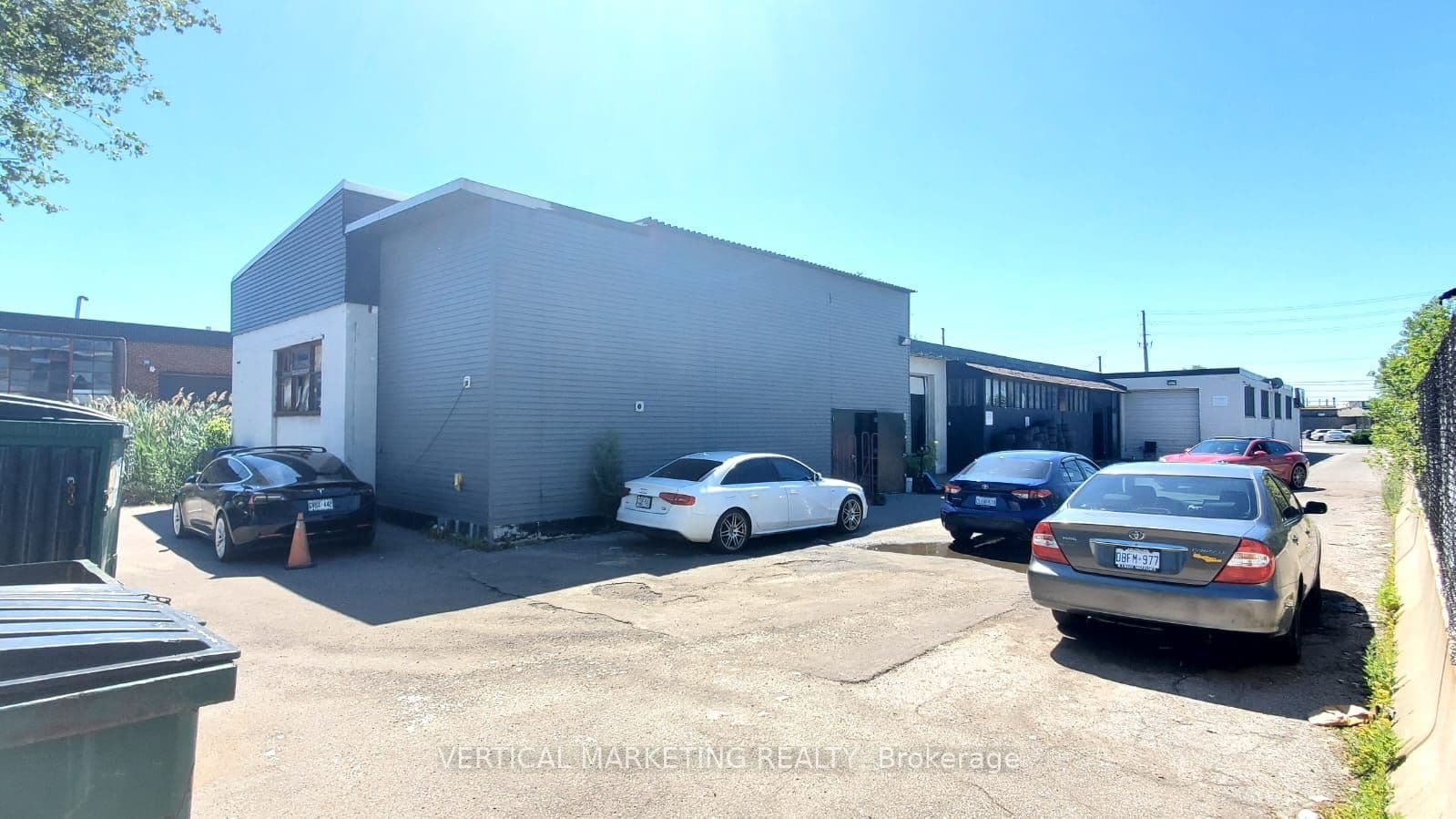 14 Toro Road, Toronto, ON M3J 2A7