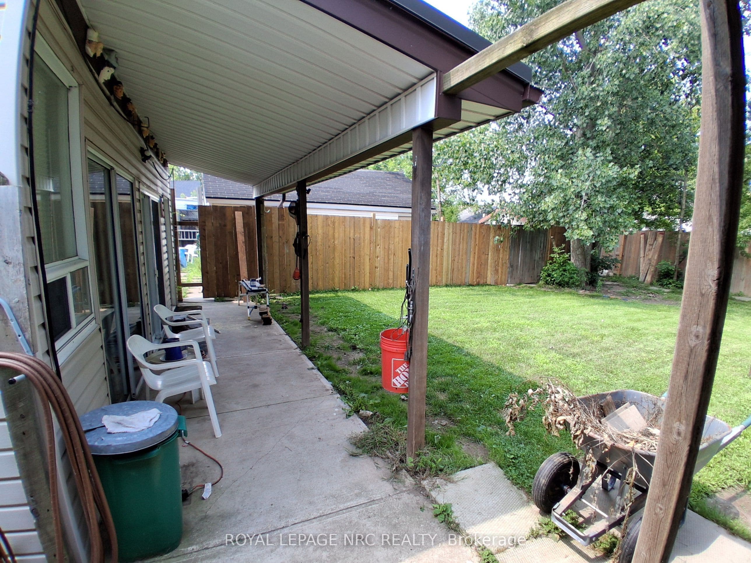 42 Cumming Street, St. Catharines, ON L2S 1H9
