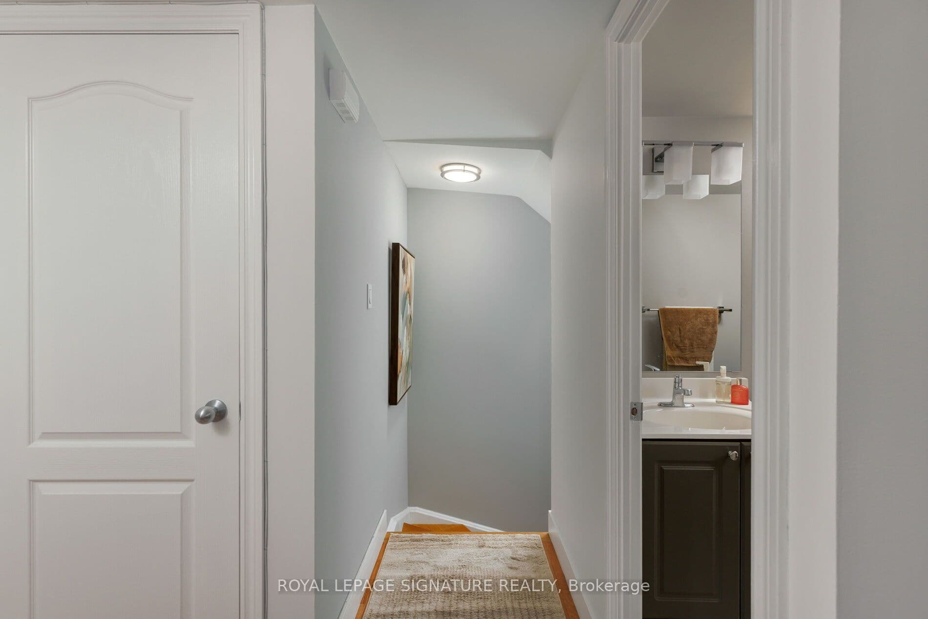 12 Sudbury Street 1606, Toronto, ON M6J 3W7