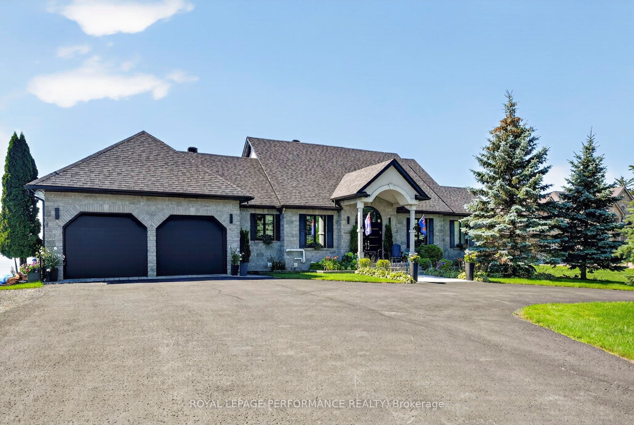18734 COUNTY 2 Road, South Glengarry, ON K6H 5R5