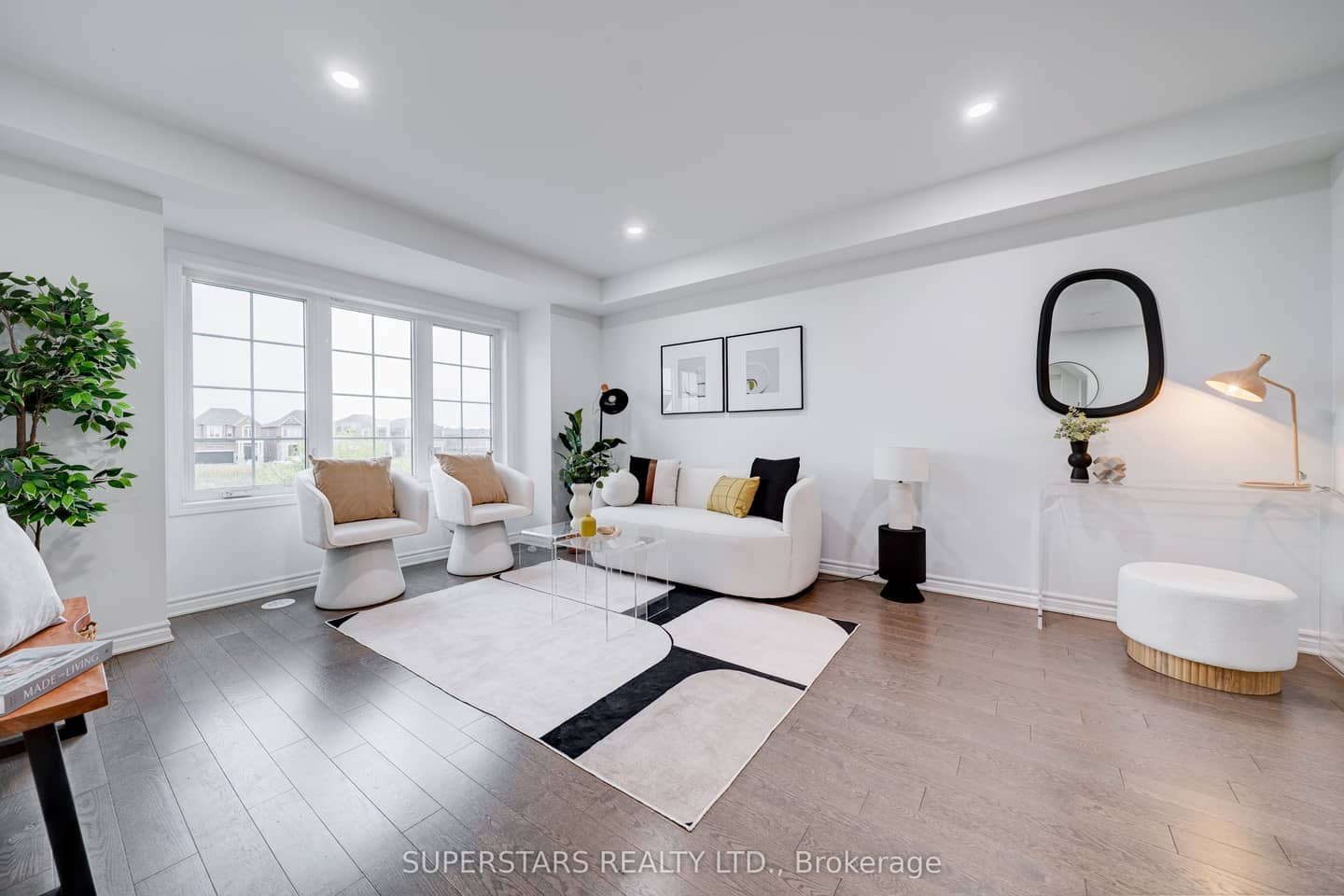 109 Mcalister Avenue, Richmond Hill, ON L4S 0L2