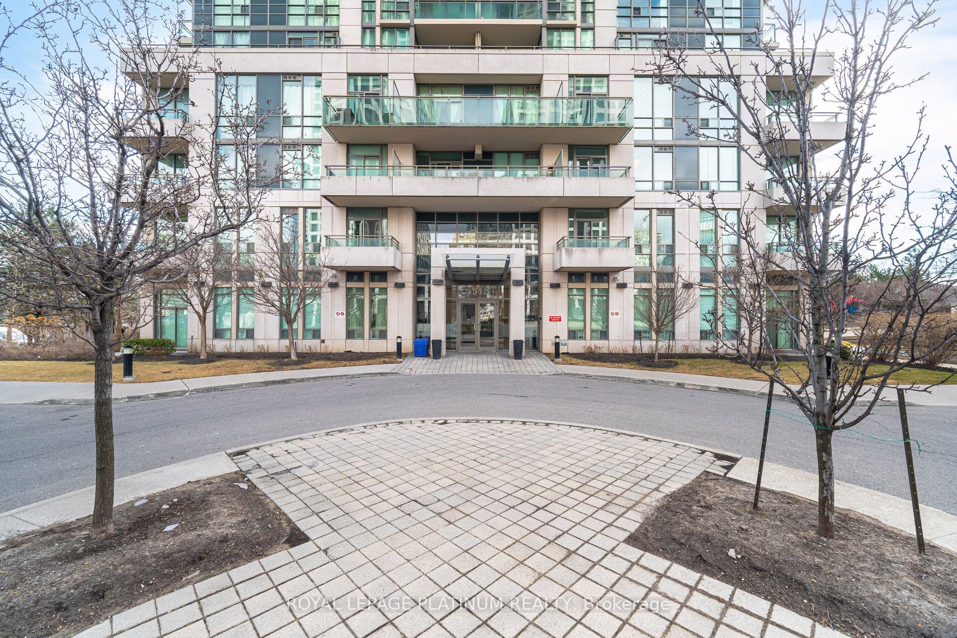 3515 kariya Drive 510, Mississauga, ON L5B 0C1