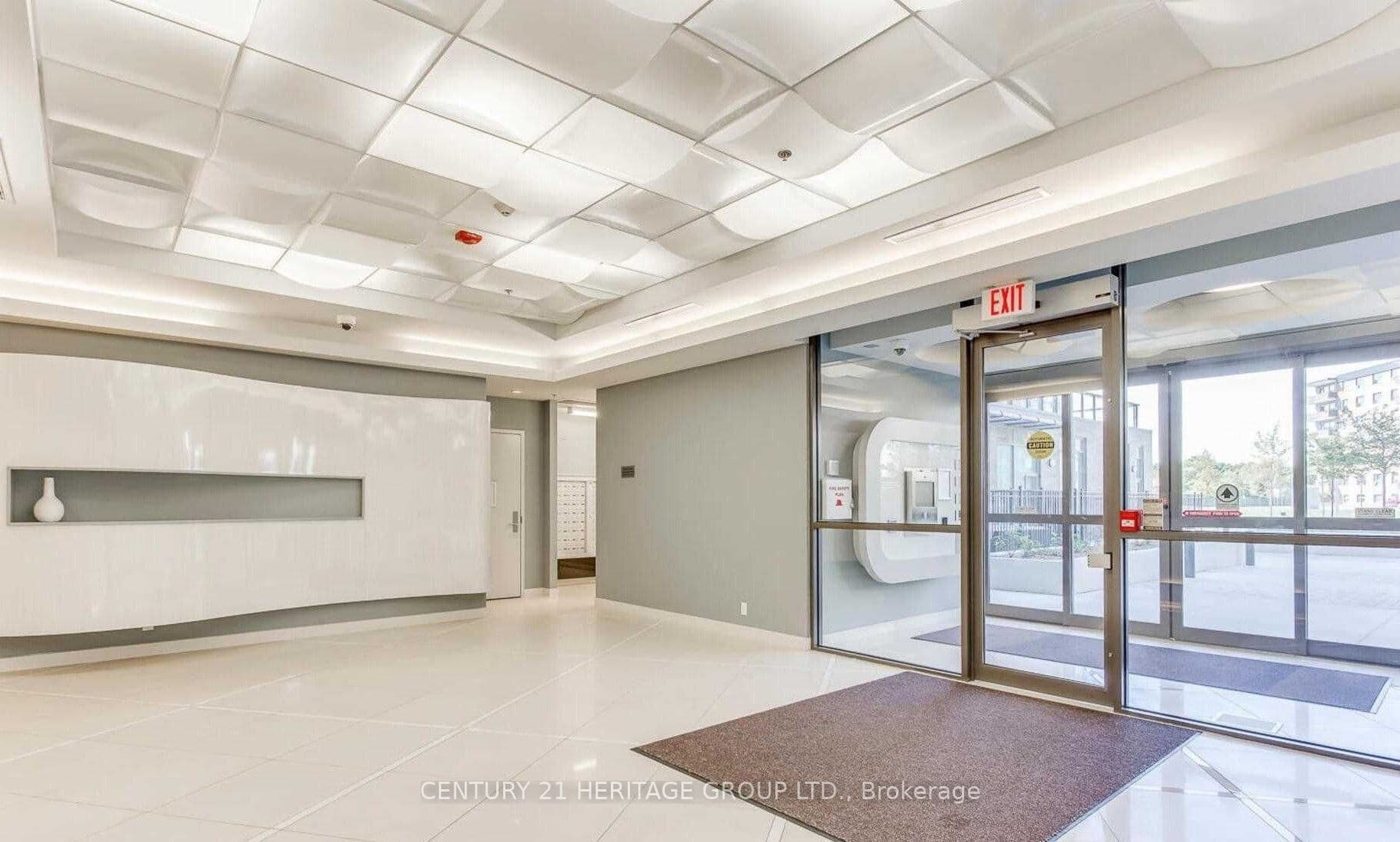 80 Esther Lorrie Drive 709, Toronto, ON M9W 0C6