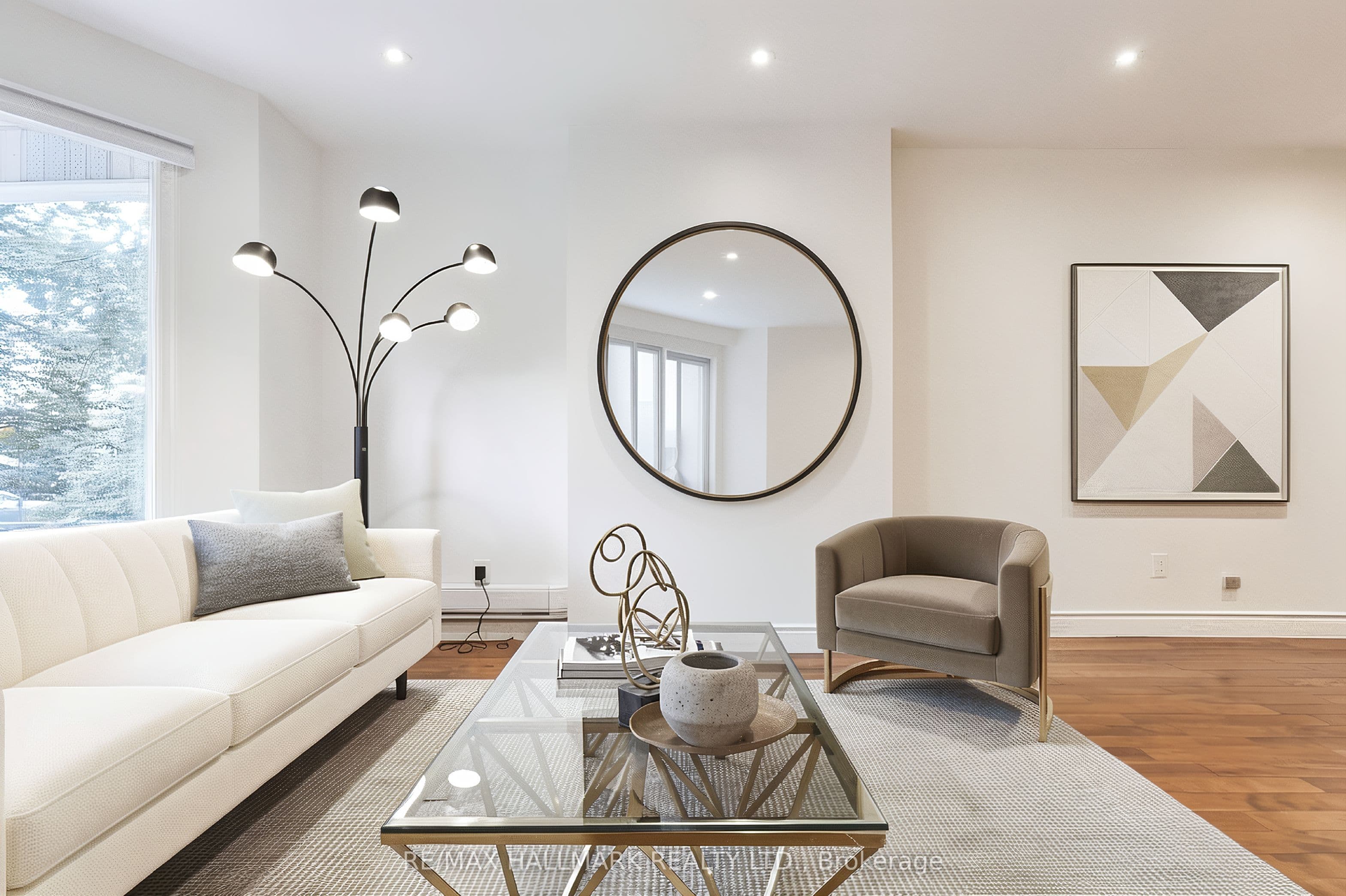 95 Browning Avenue, Toronto, ON M4K 1W2