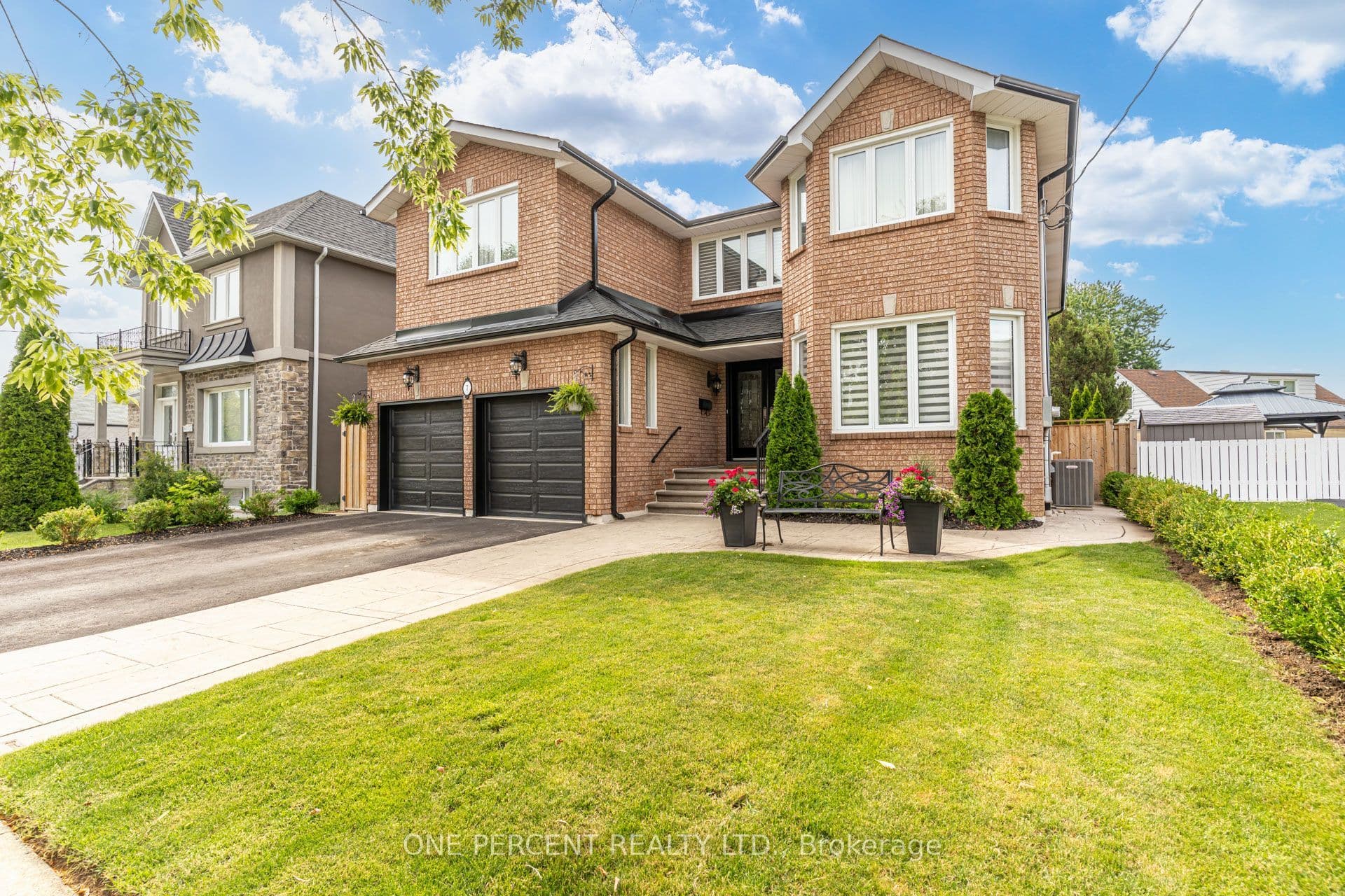 7 Mendip Crescent, Toronto, ON M1P 1Y3