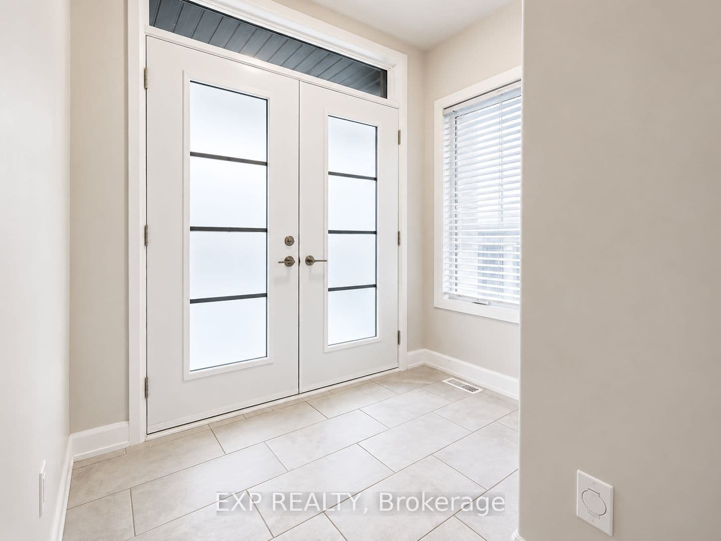 528 LUCENT Street, Russell, ON K4R 0G3