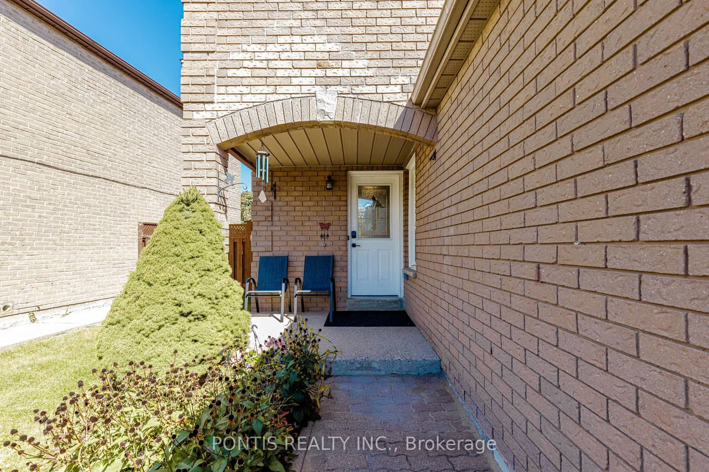 6 Calmist Crescent, Brampton, ON L6Y 4L6