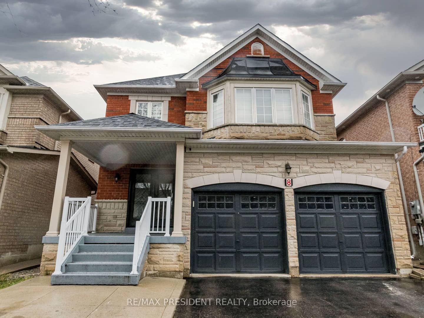 8 River Heights Drive, Brampton, ON L6P 2M9