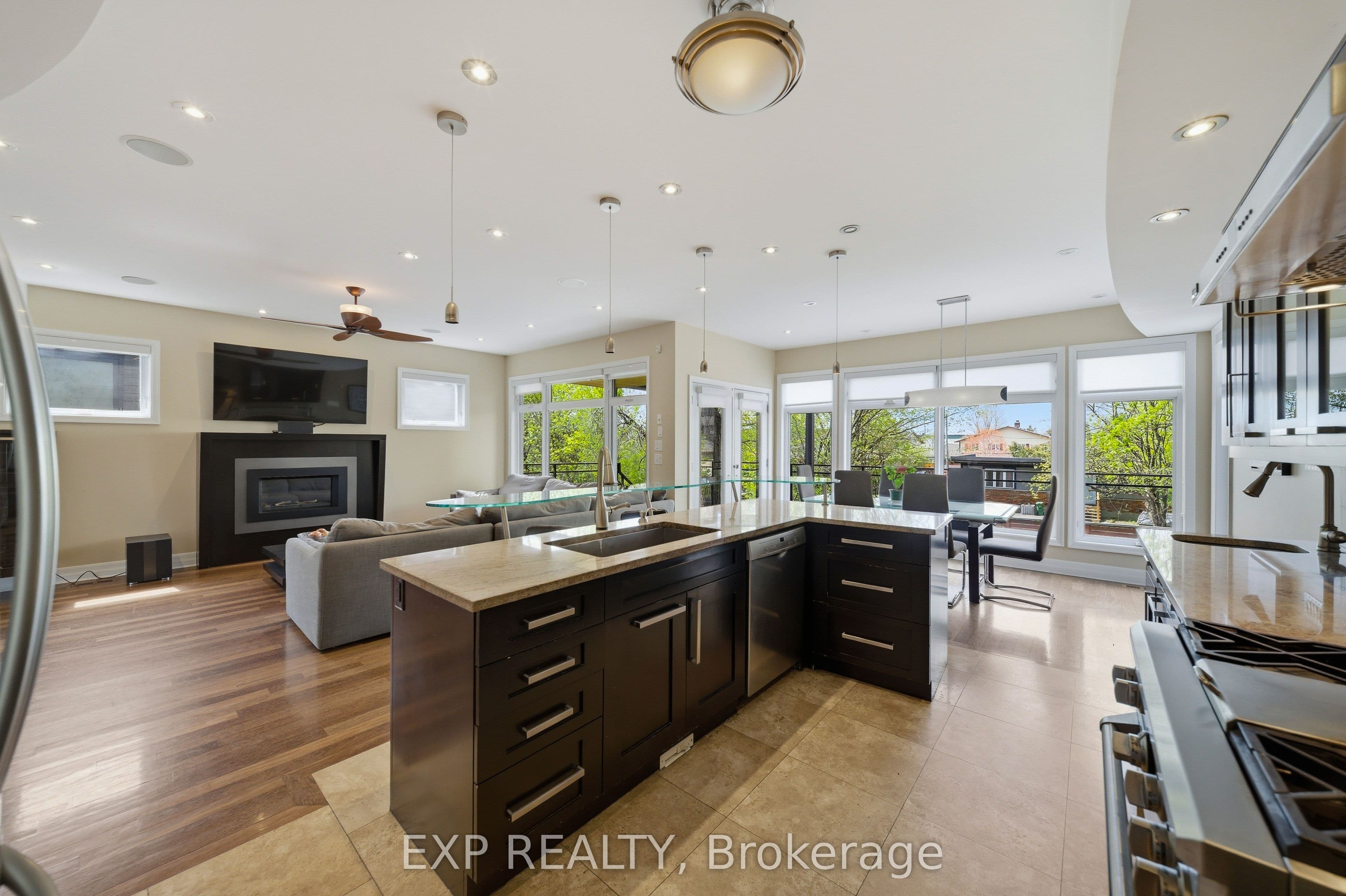 1356 Louis Lane, Cyrville - Carson Grove - Pineview, ON K1B 3P3
