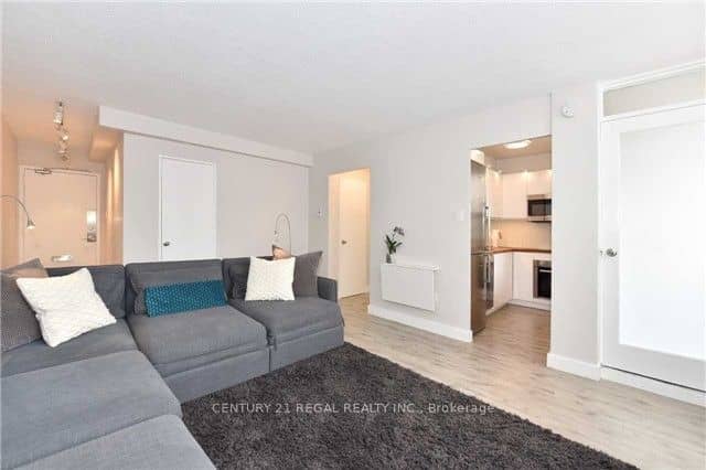 30 Gloucester Street 1107, Toronto, ON M4Y 1L6