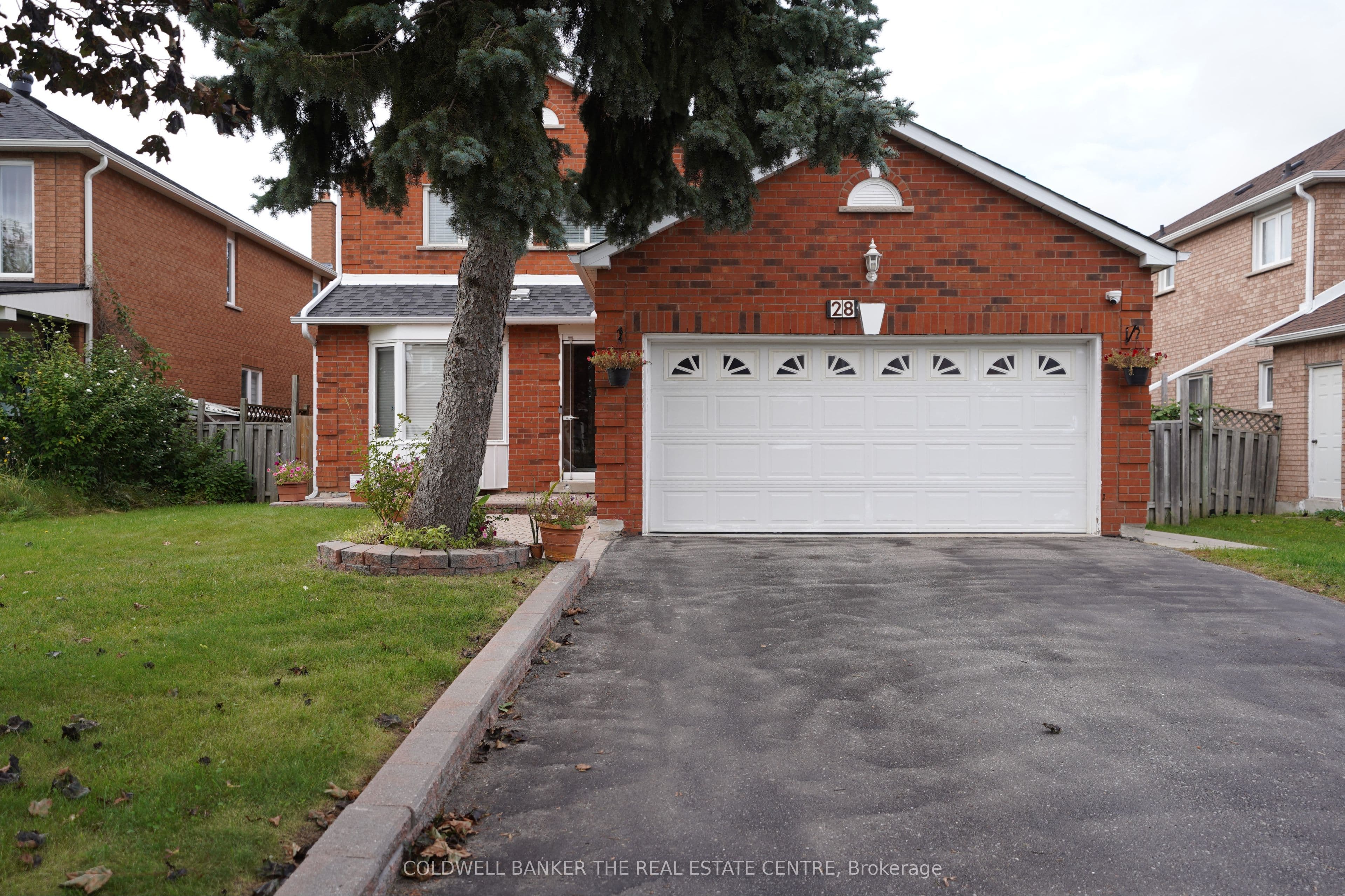 28 Fairty Drive, Markham, ON L3S 3A5