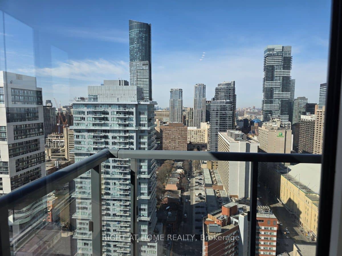 308 Jarvis Street 3003, Toronto, ON M5B 0E3