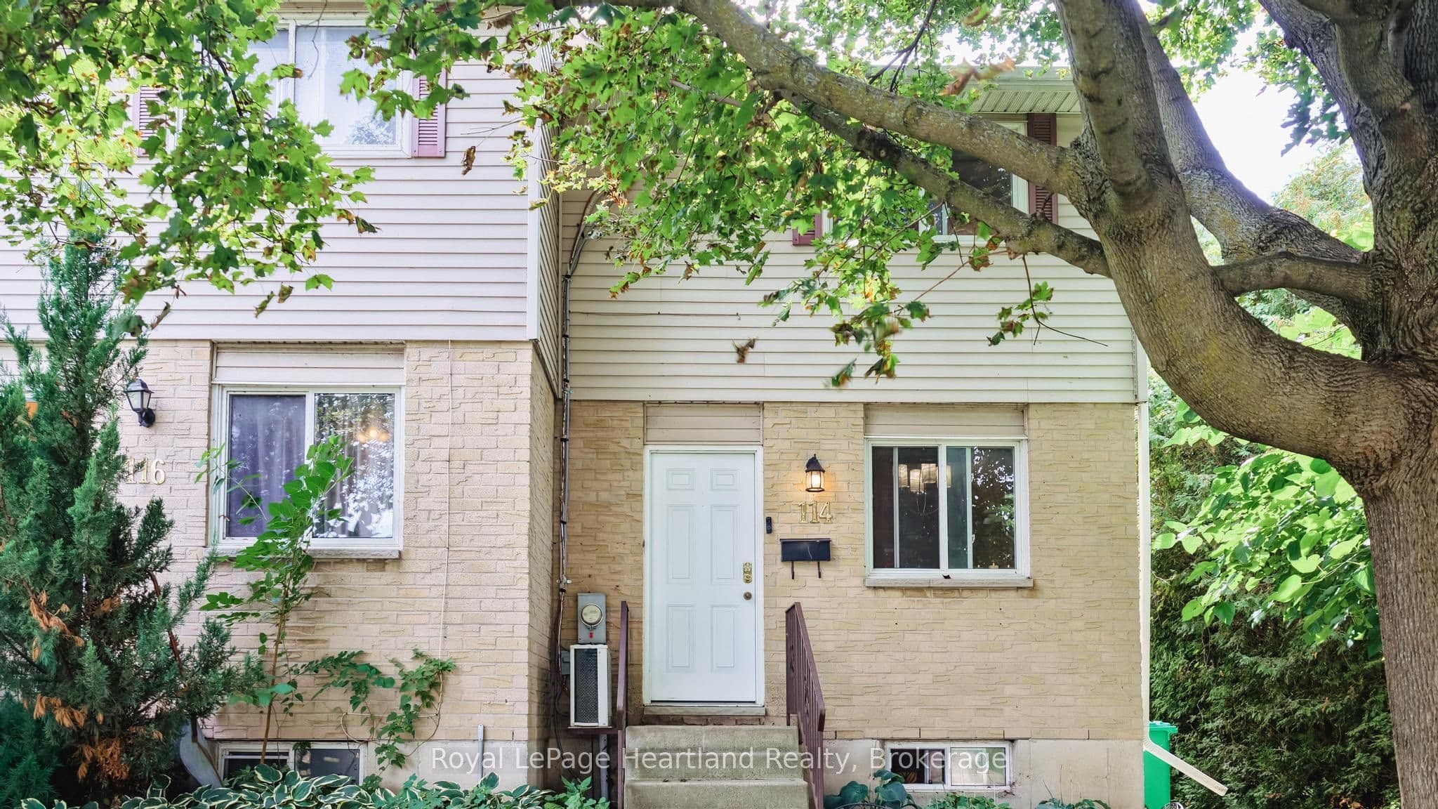 114 Bennett Street E, Goderich, ON N7A 4H4
