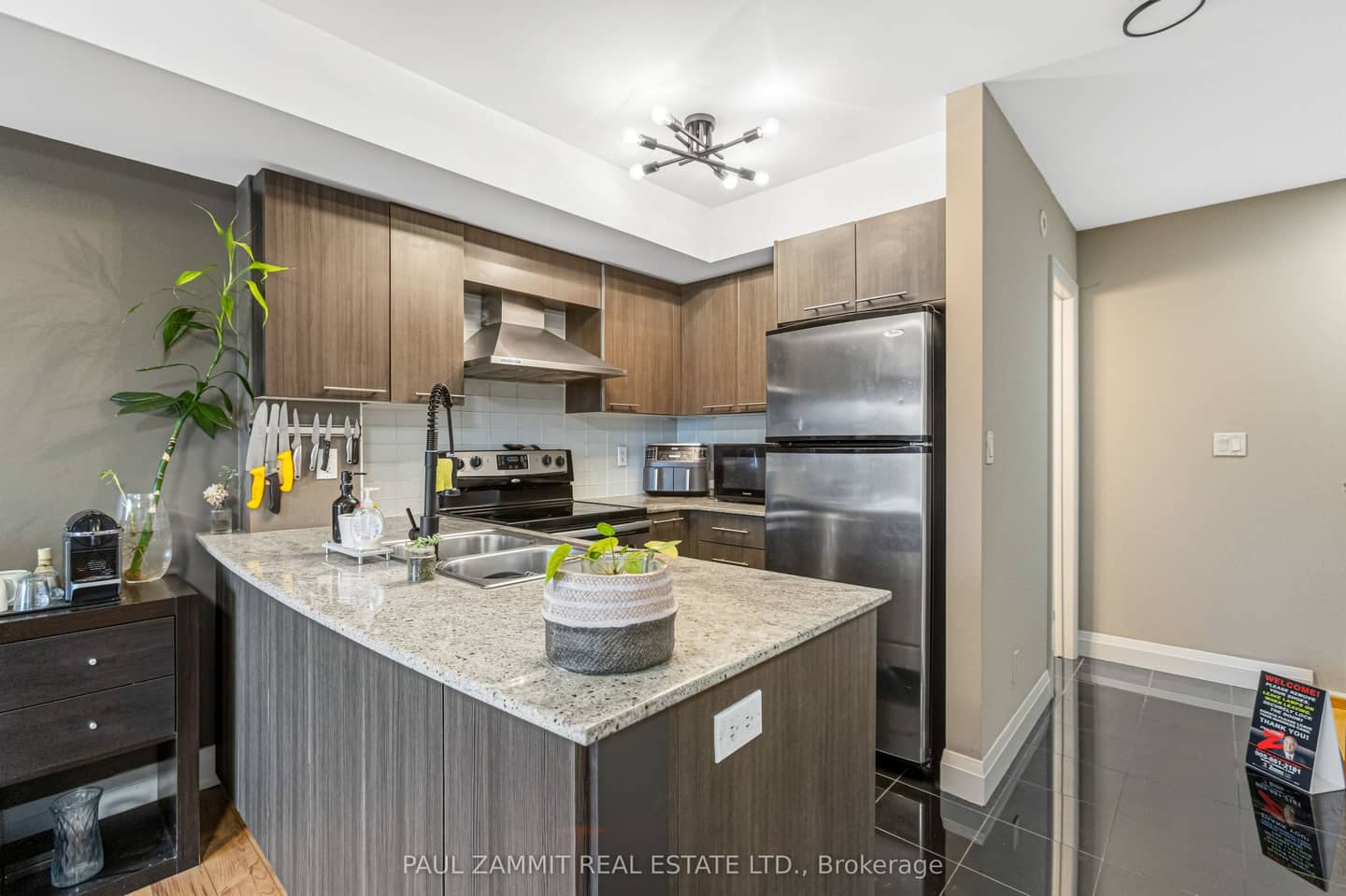 320 John Street 217, Markham, ON L3T 0B1