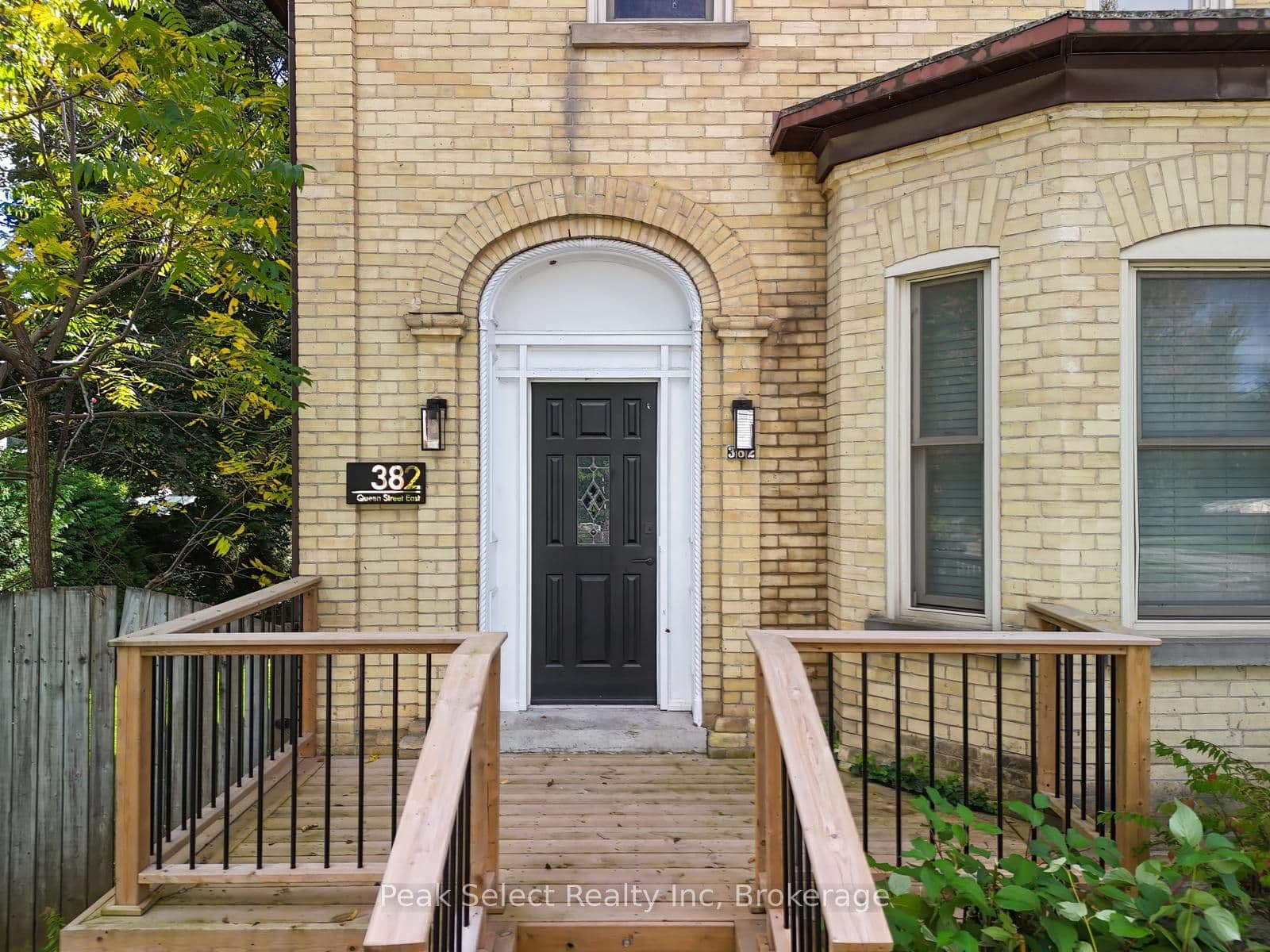 382 Queen Street E, St. Marys, ON N4X 1B2