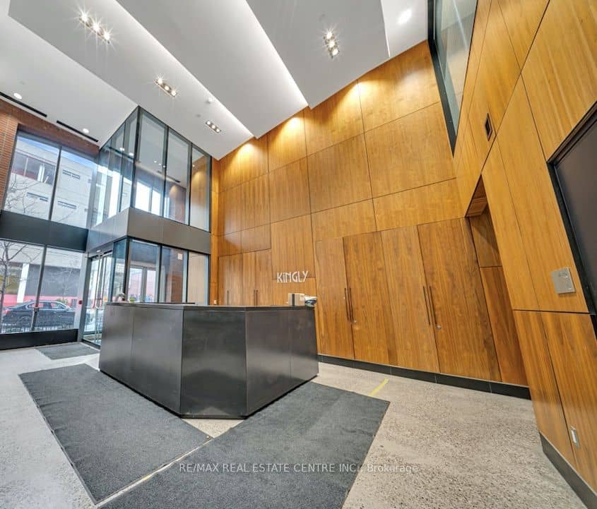 501 Adelaide Street W 306, Toronto, ON M5V 0R3