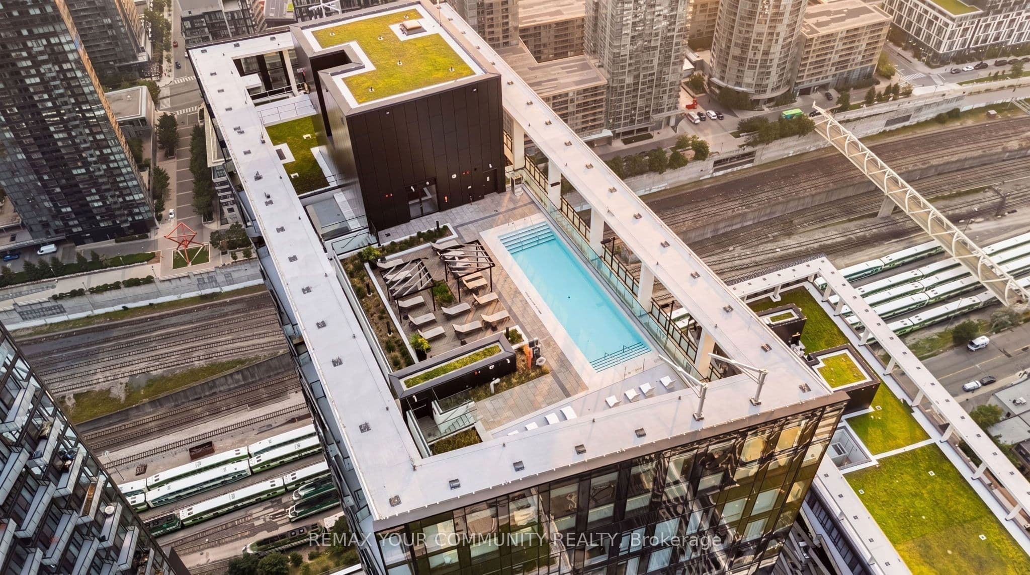 470 Front Street 2015, Toronto, ON M5V 0V6