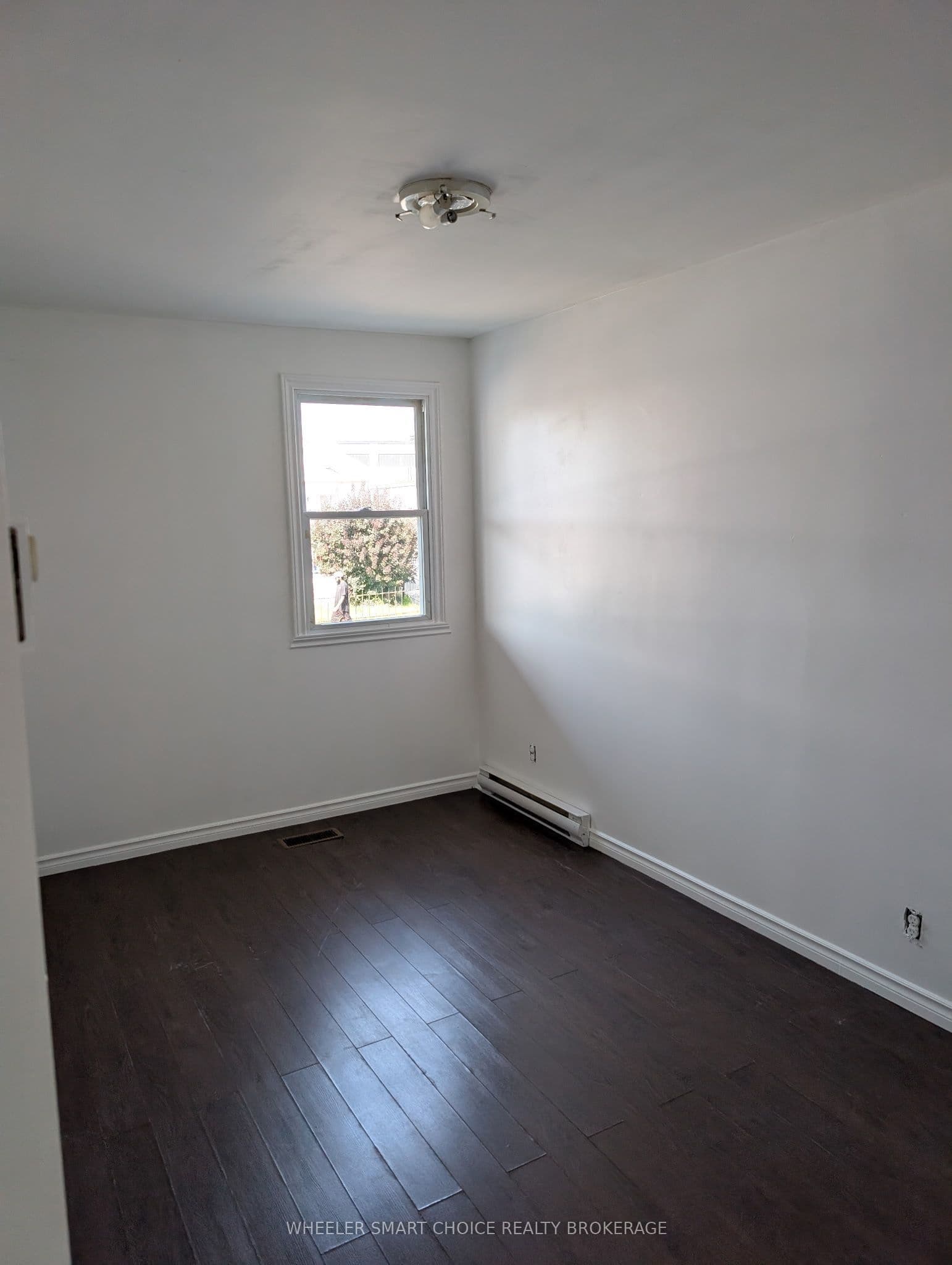 228 McConnell Avenue, Cornwall, ON K6H 4L3