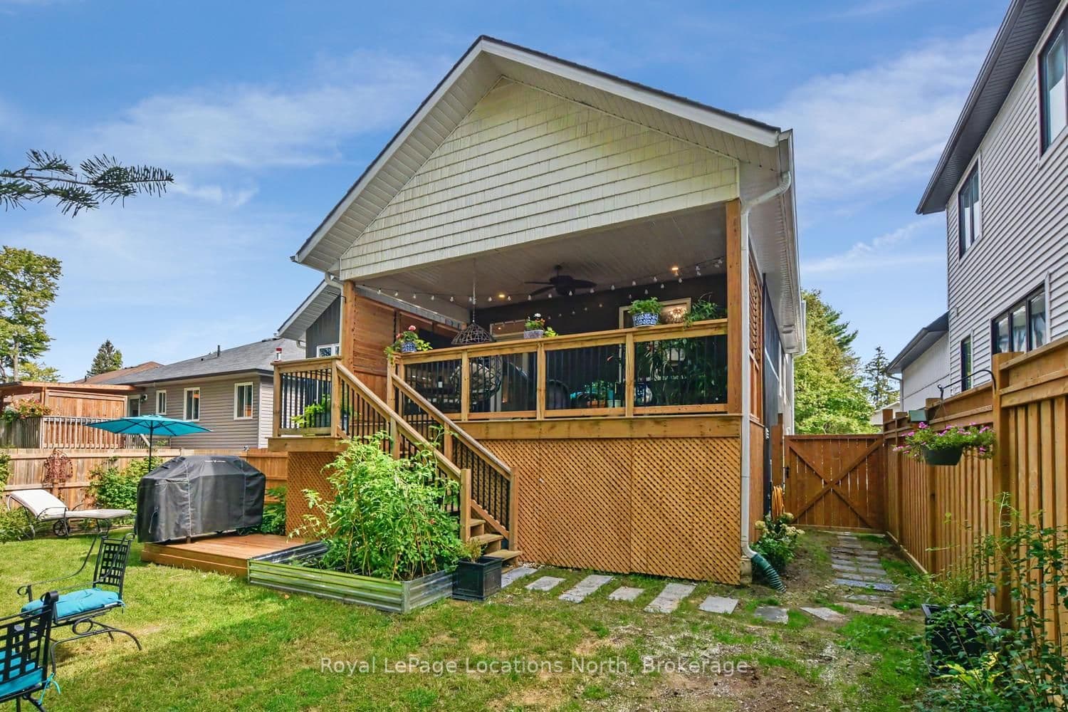 64 49th Street N, Wasaga Beach, ON L9Z 1Y1