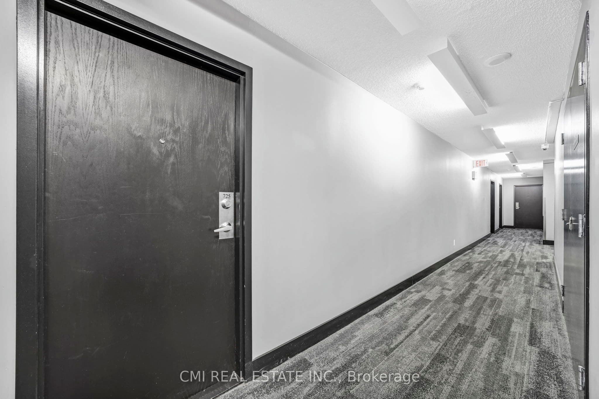 38 Joe Shuster Way 725, Toronto, ON M6K 0A5