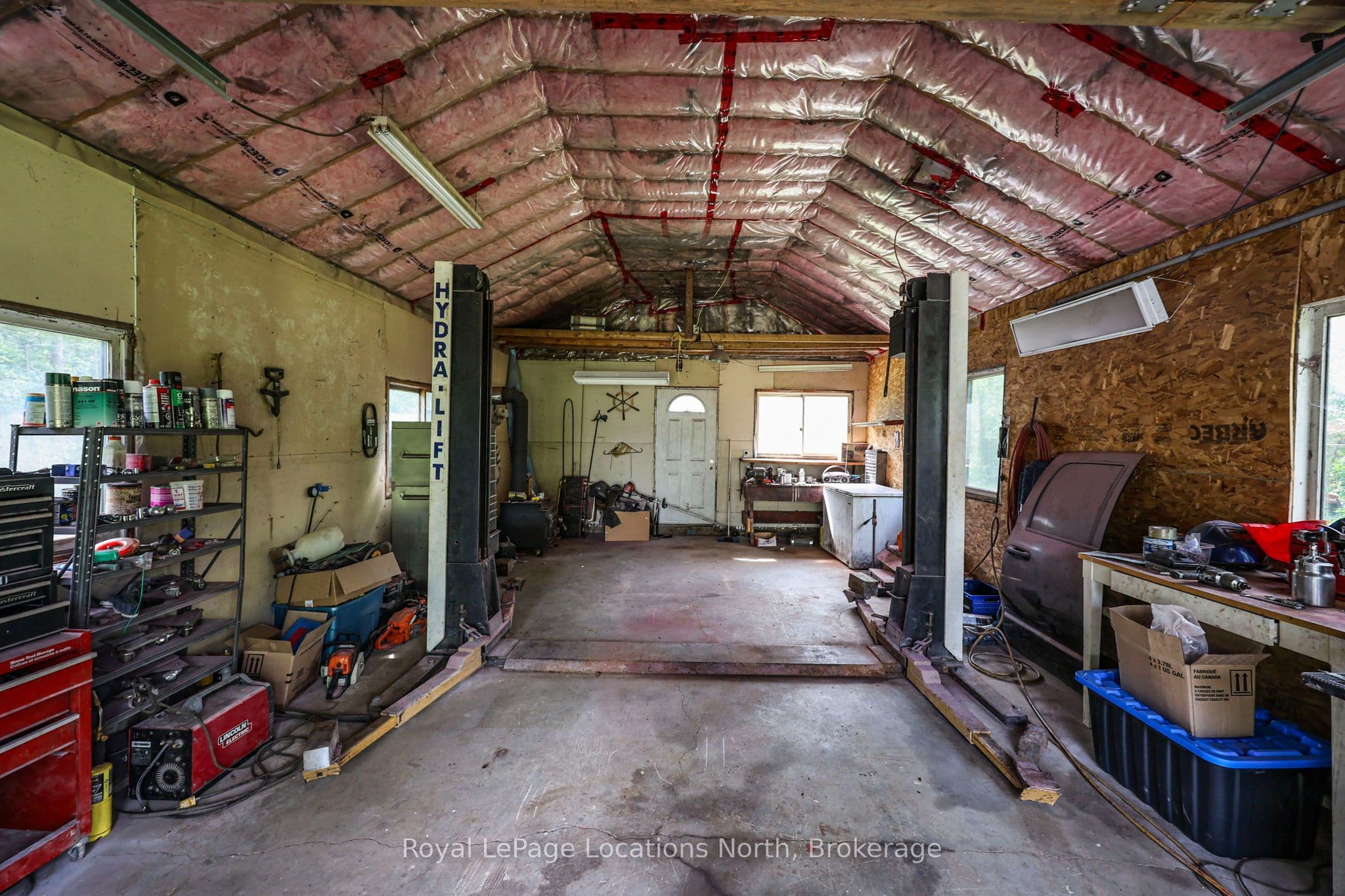 9031 Beachwood Road, Wasaga Beach, ON L9Z 2X9