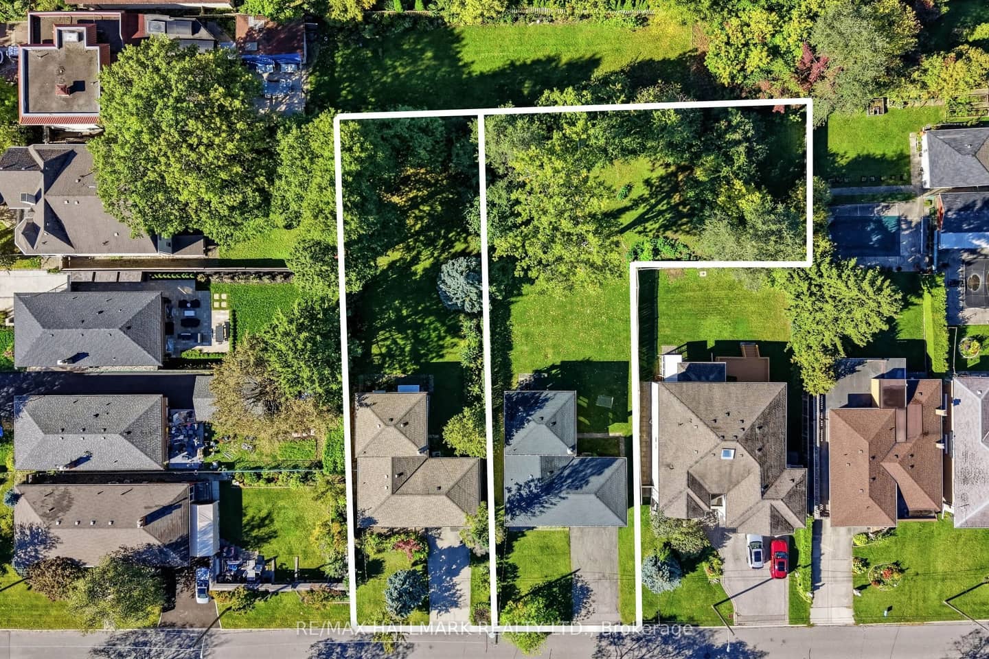 24 & 26 Wynn Road, Toronto, ON M2R 1S7