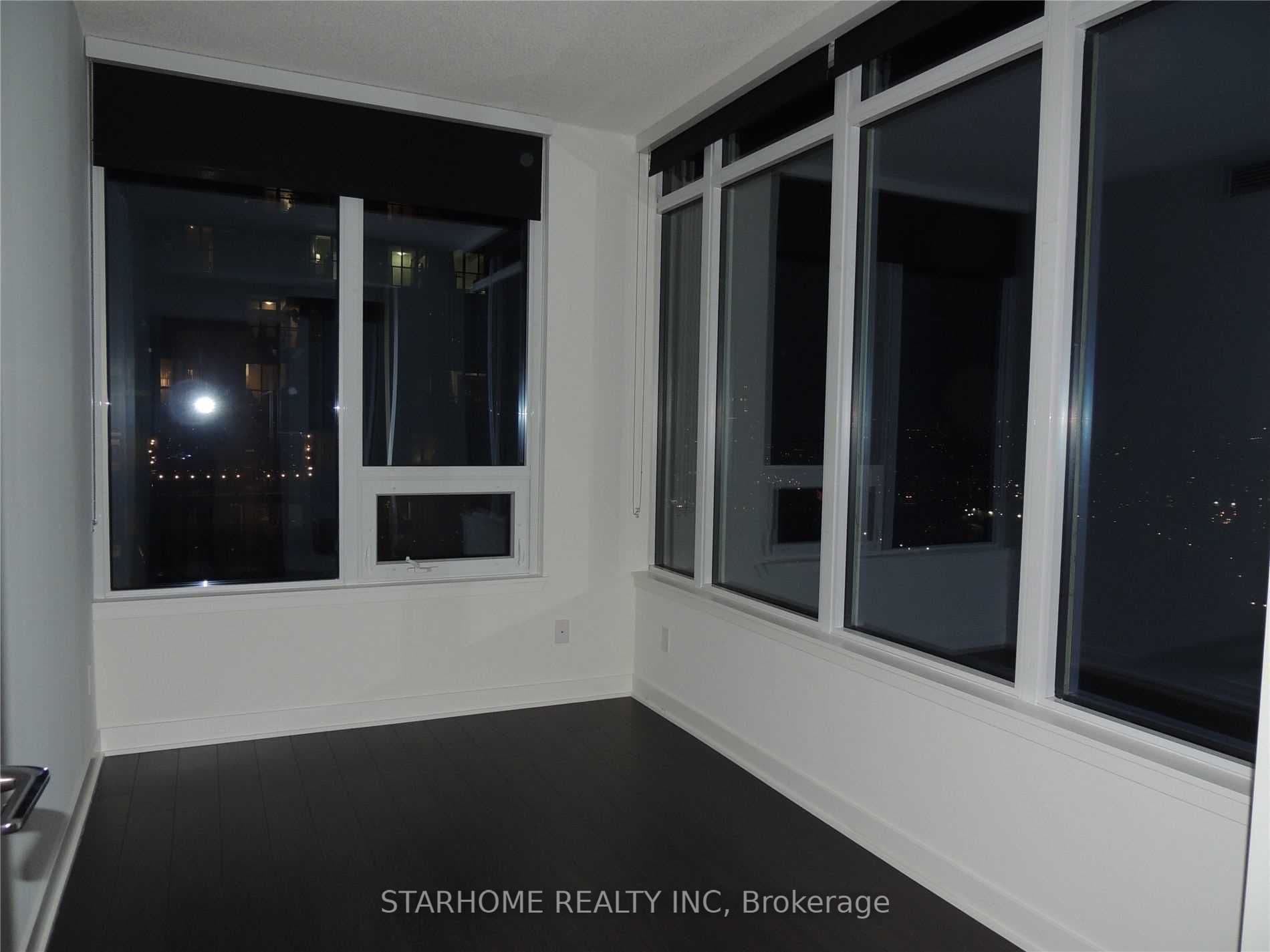 19 Bathurst Street 3003, Toronto, ON M5V 0N2