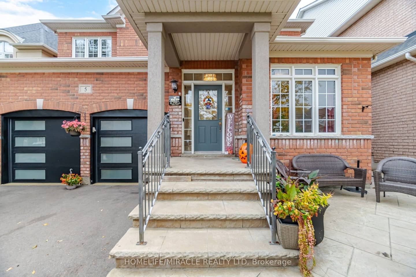 5 Billancourt Crescent, Brampton, ON L6P 1V8