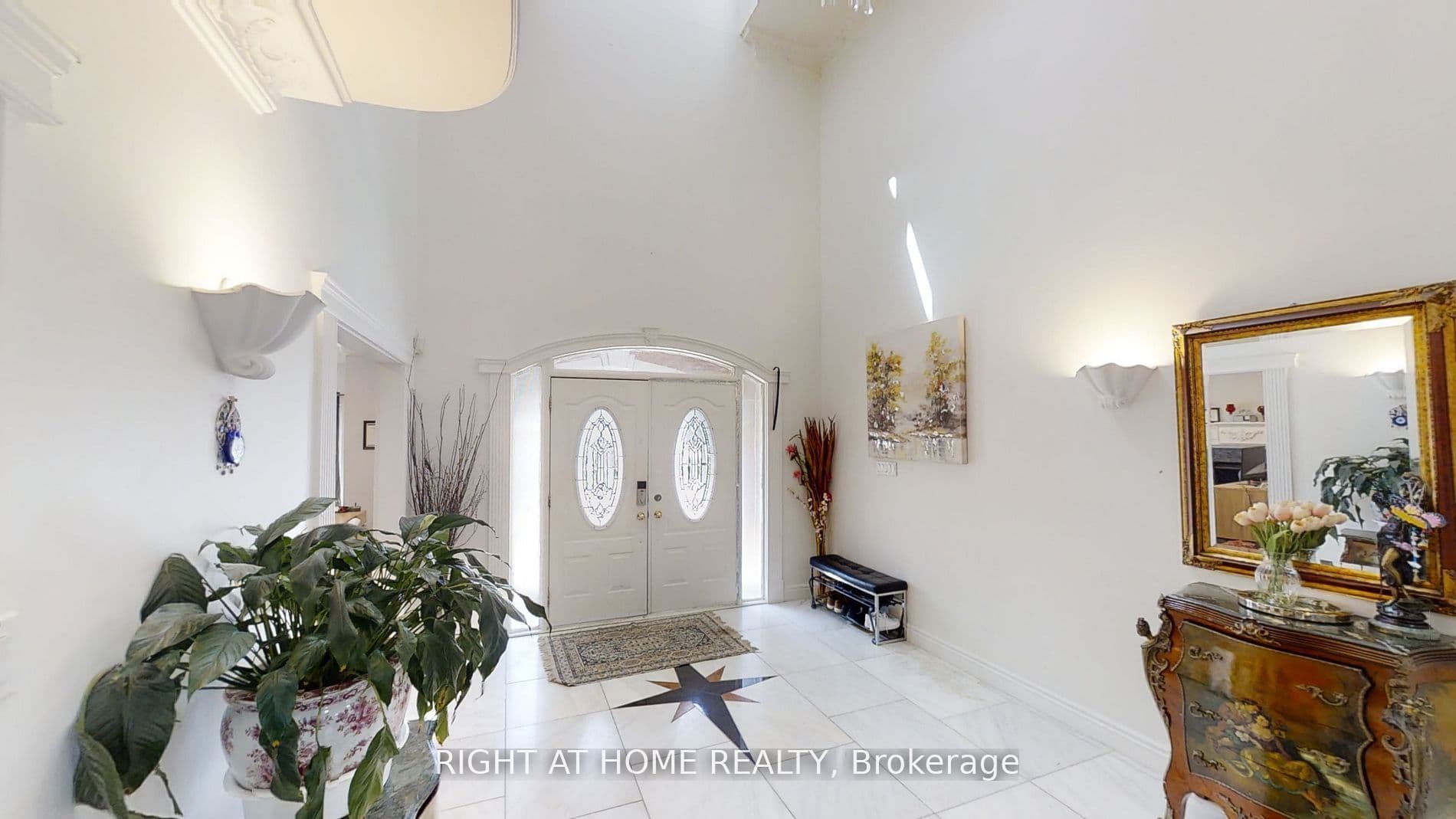 31 Northgate Crescent E, Richmond Hill, ON L4B 2K8
