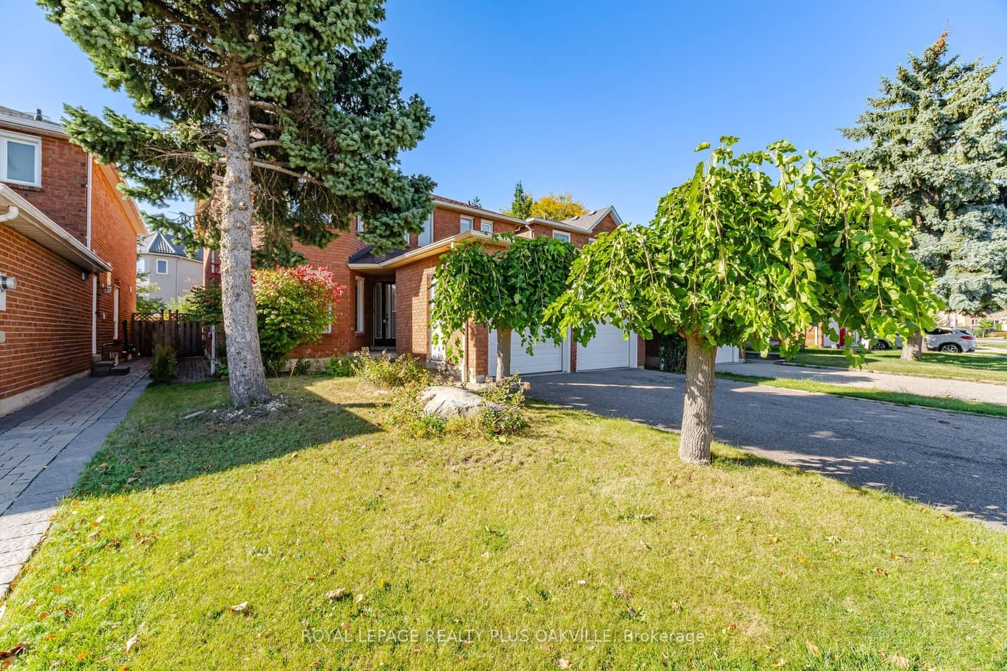 341 Nahani Way, Mississauga, ON L4Z 3B5