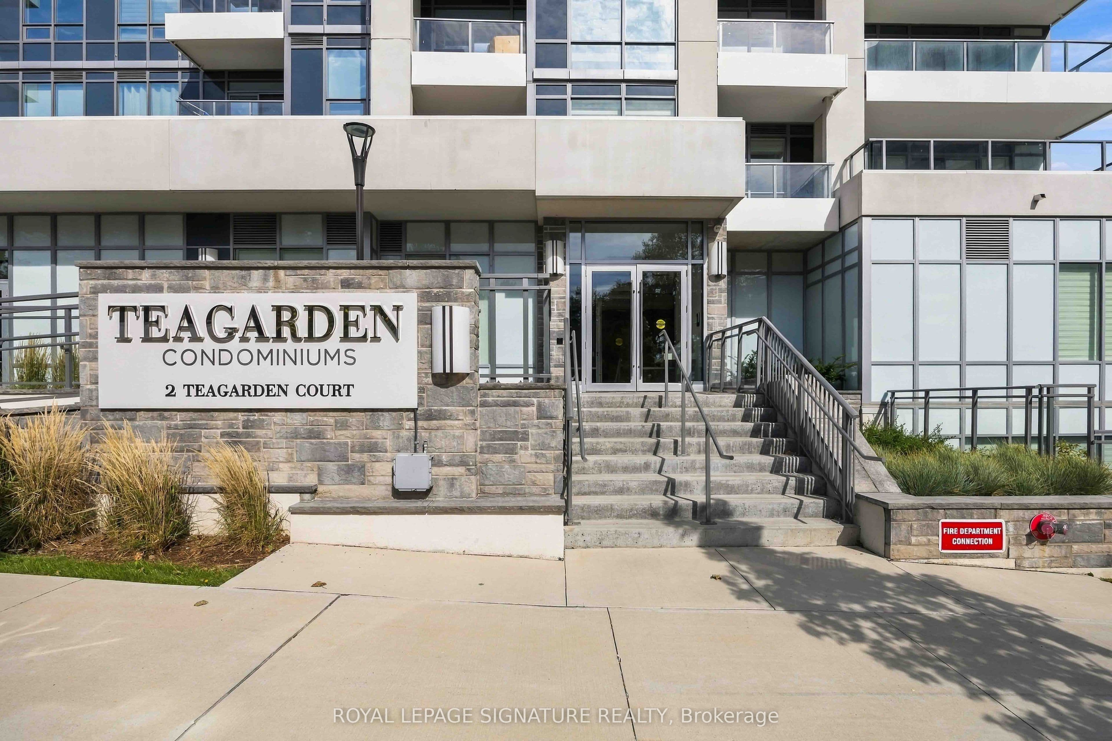 2 Teagarden Court N 102, Toronto, ON M2N 0L6