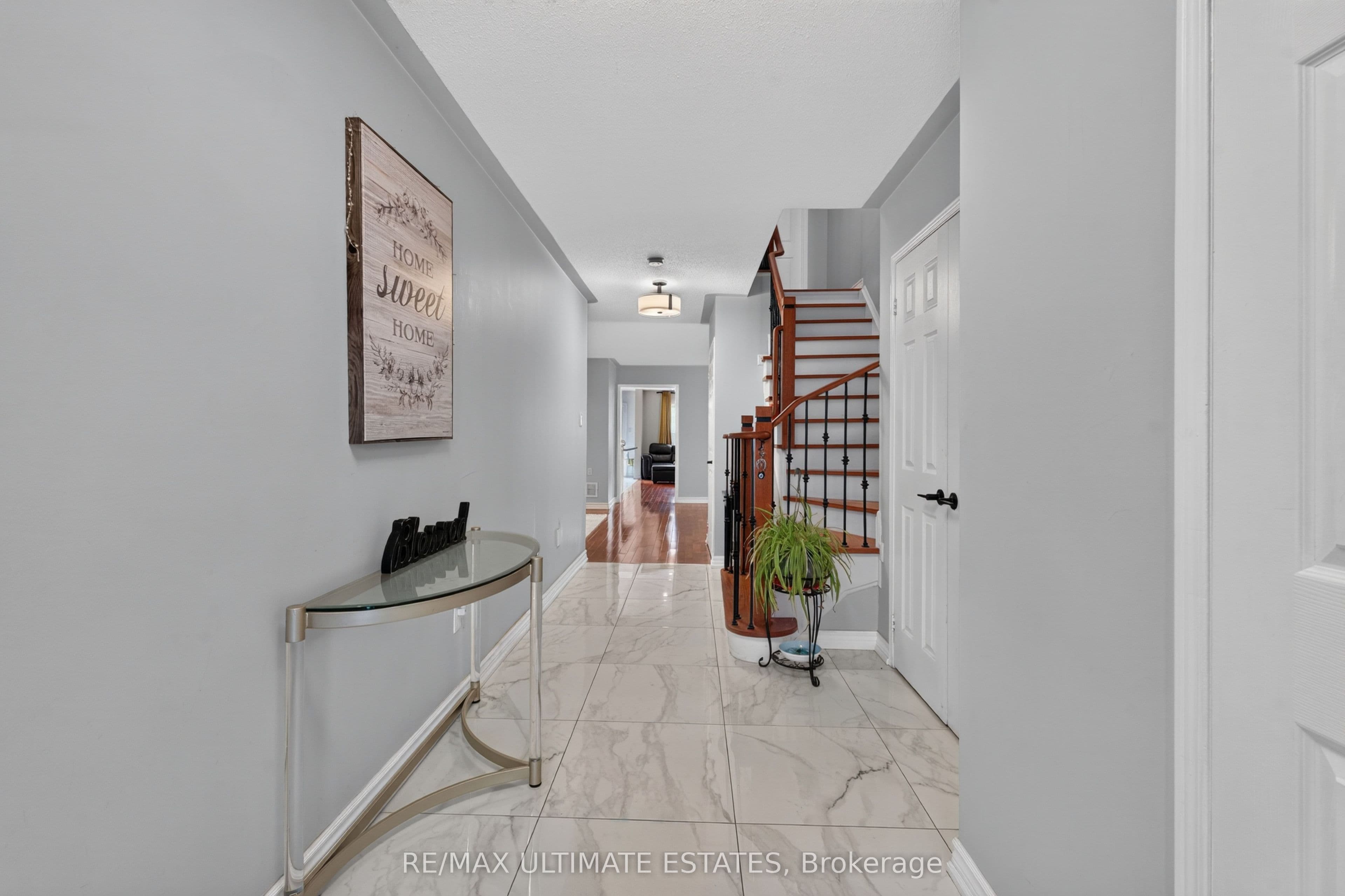 587 Caboto Trail, Markham, ON L3R 5S1