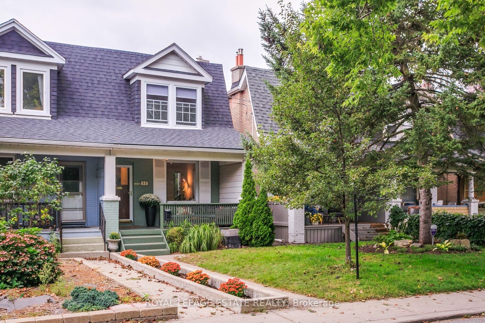 98 Malvern Avenue N, Toronto, ON M4E 3E5
