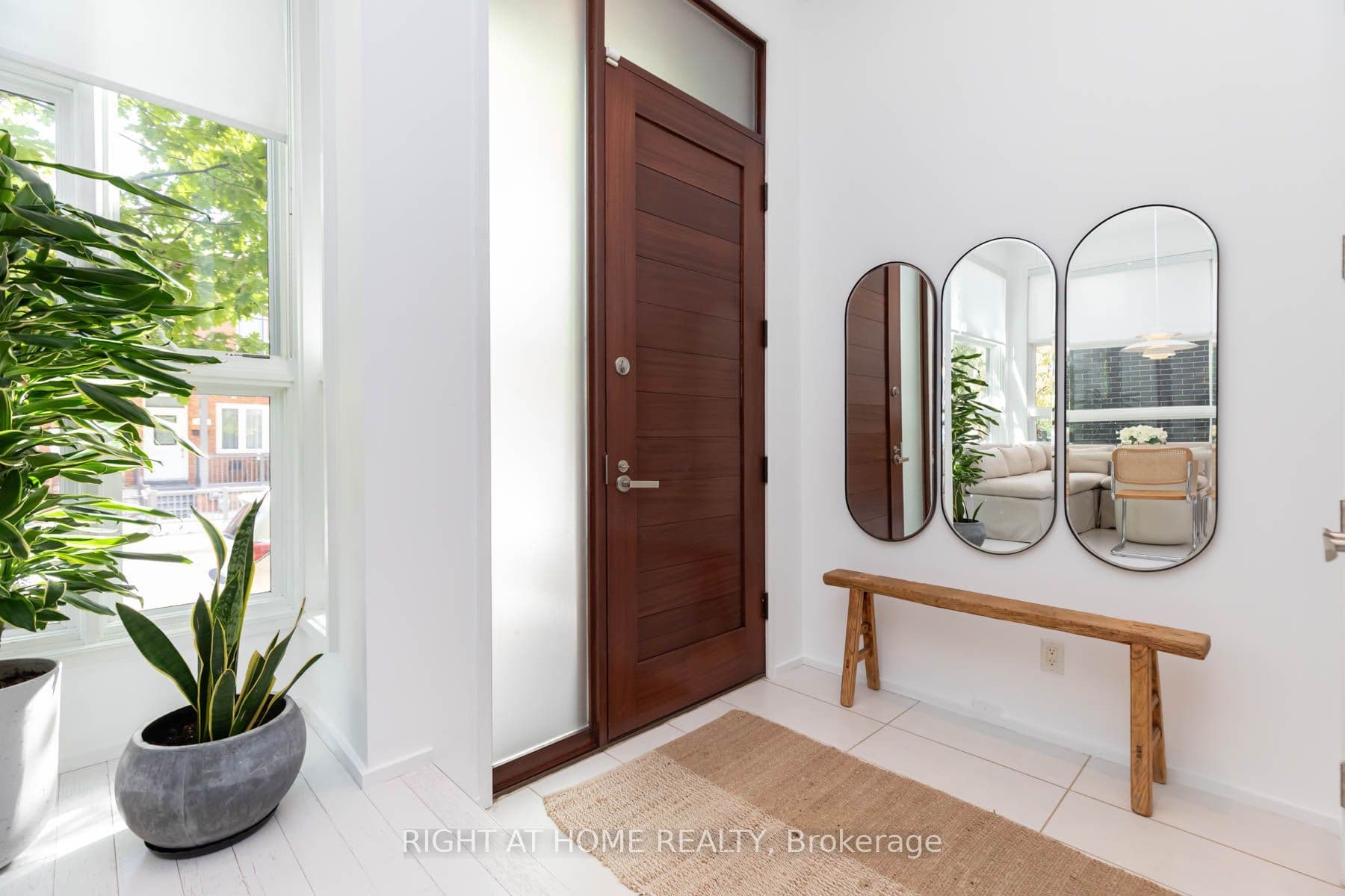 248 MANNING AVE Manning Avenue, Toronto, ON M6J 2L7