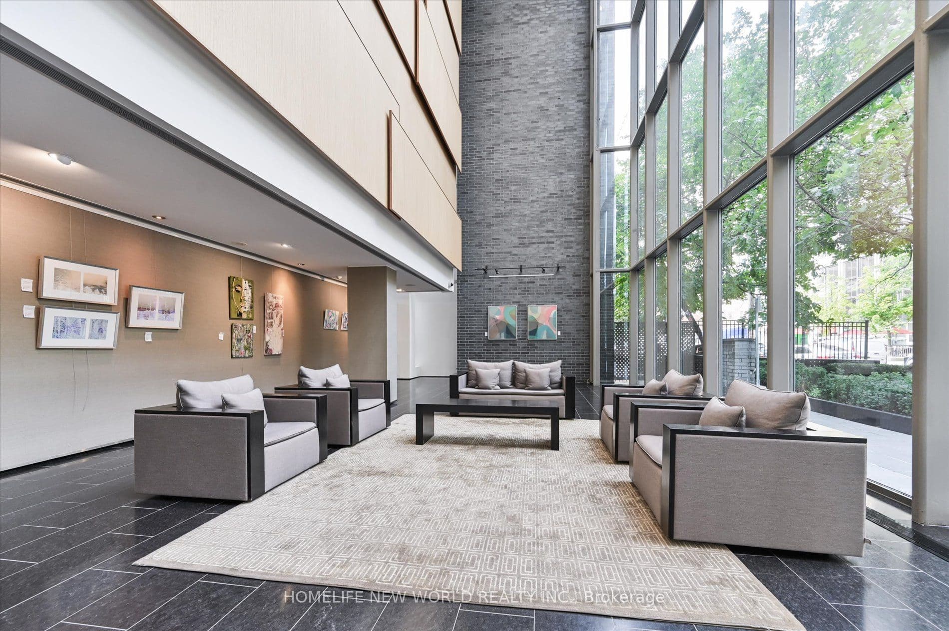 33 Charles Street E 1704, Toronto, ON M4Y 1R9