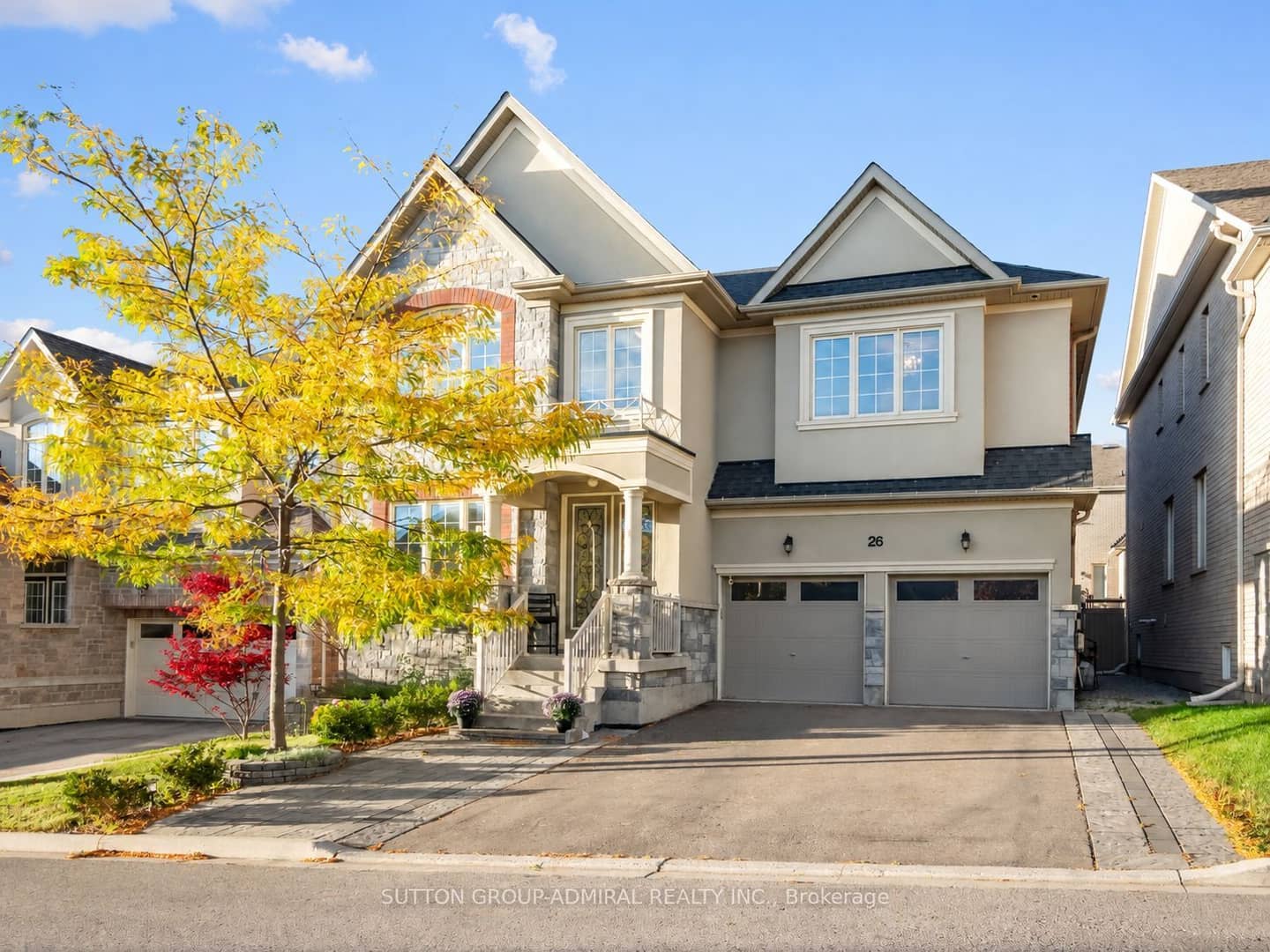 26 Blazing Star Street, East Gwillimbury, ON L9N 0S1