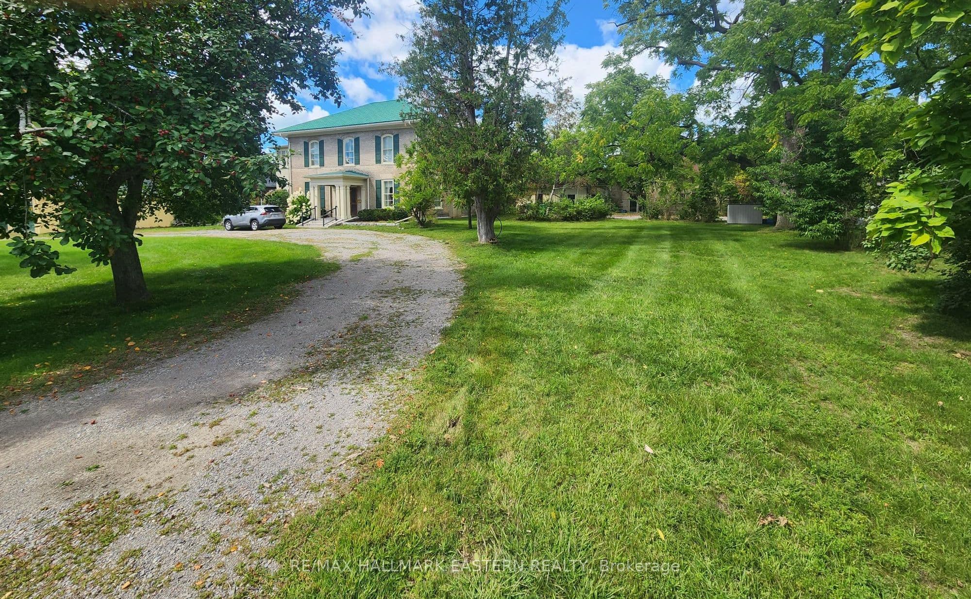 813 Water Street, Peterborough, ON K9H 3N7