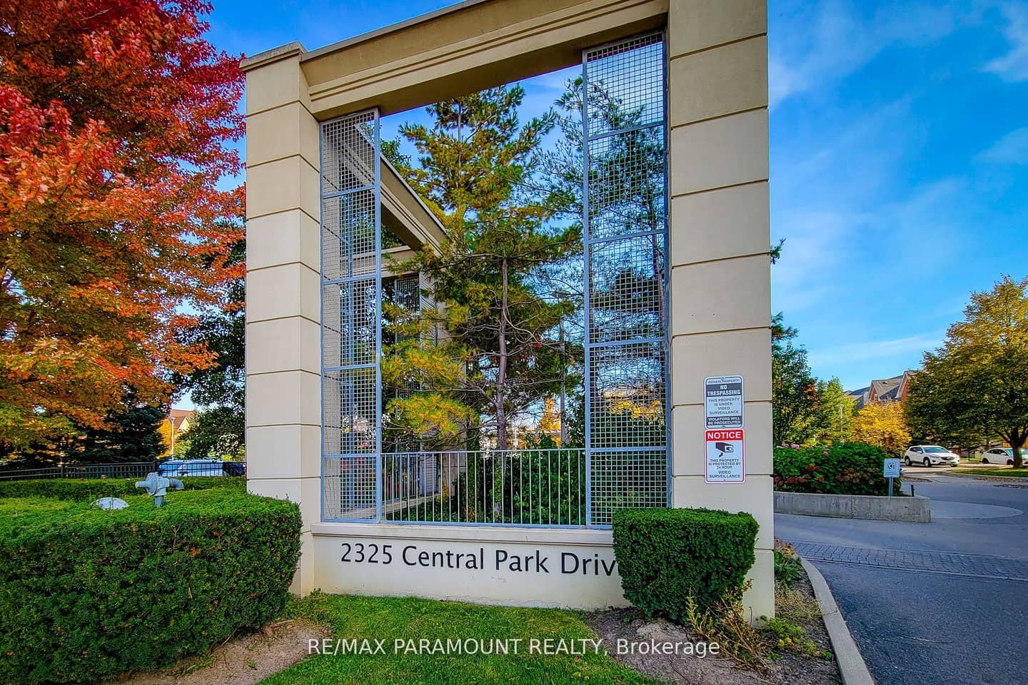 2325 Central Park Drive 1102, Oakville, ON L6H 0E2