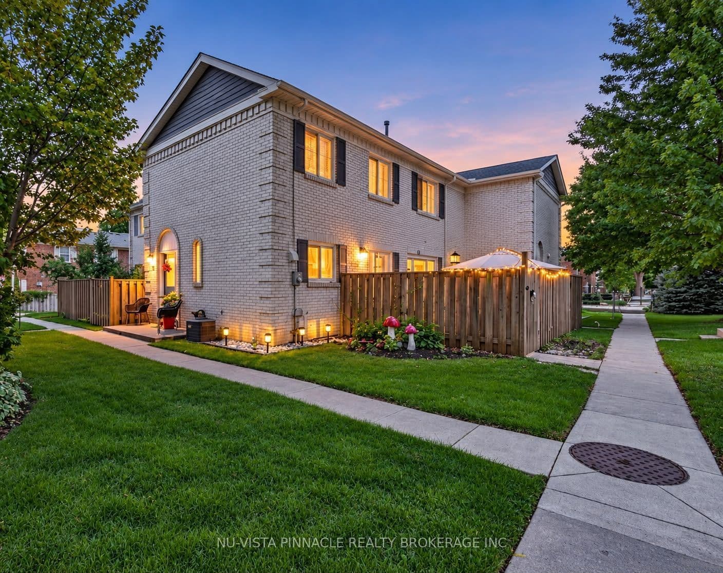 370 Homestead Court 13, London North, ON N6G 2E9