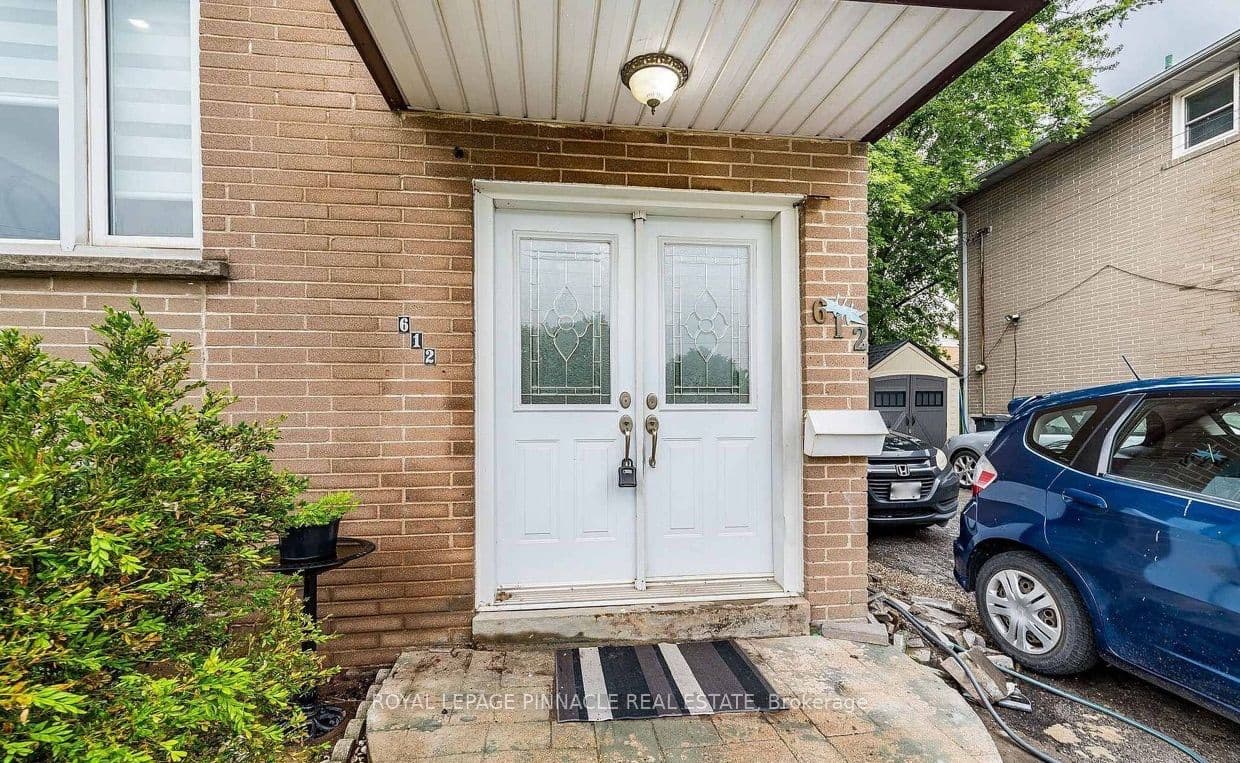 612 Appleby Line, Burlington, ON L7L 2Y3